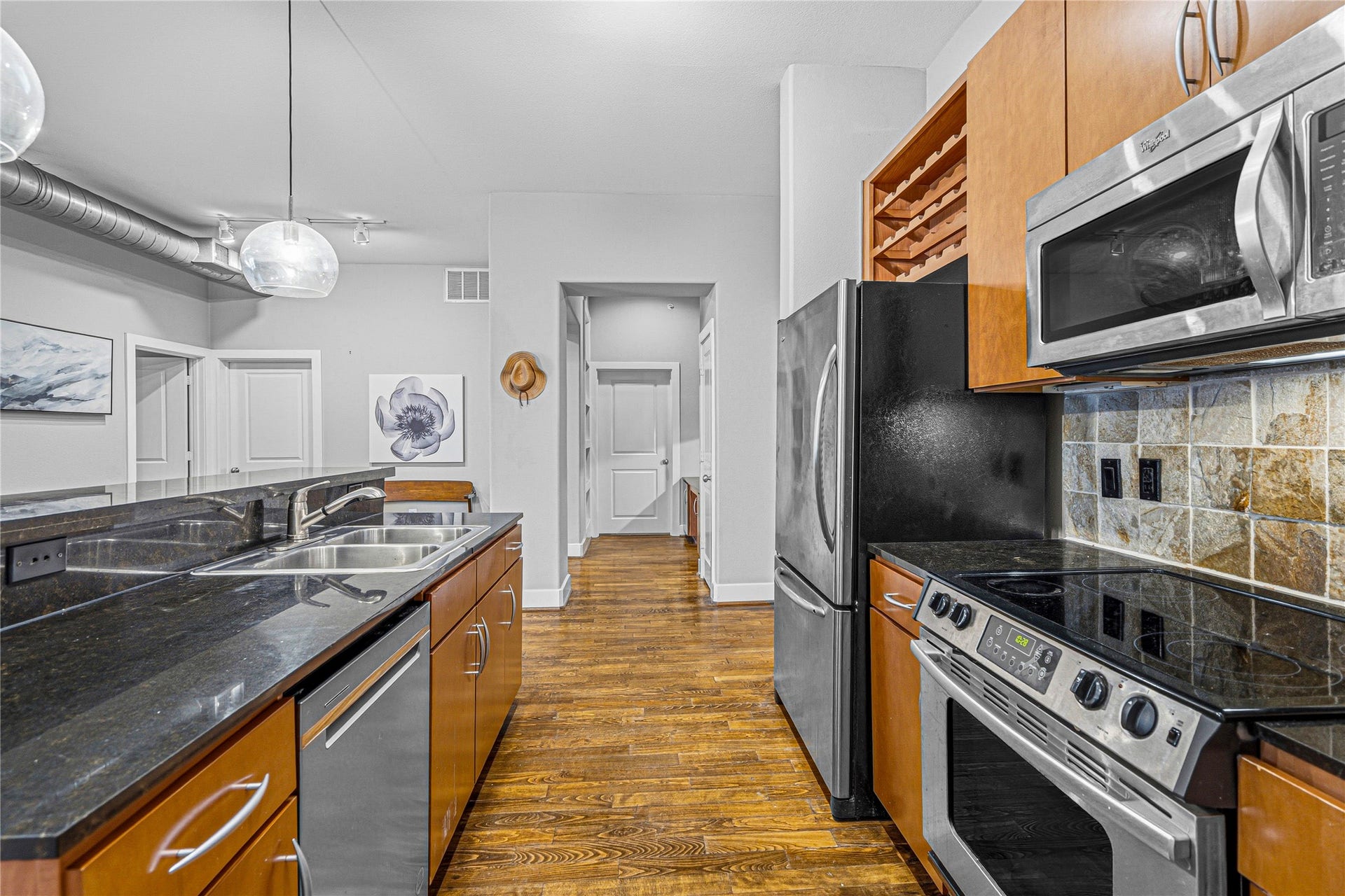 1901 Post Oak Boulevard, #3601, Houston, TX 77056 1901 Post Oak Boulevard, #3601, Houston, TX 77056
