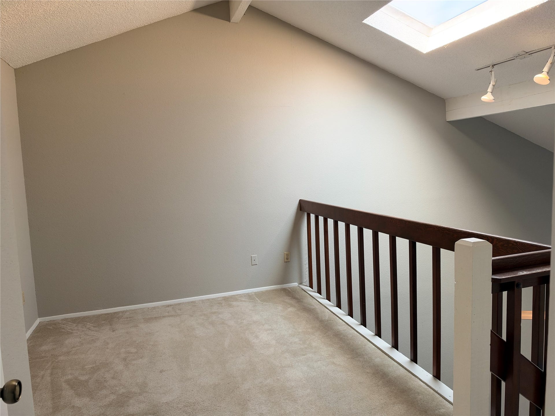 6211 Ludington Drive, #21-909, Houston, TX 77035 6211 Ludington Drive, #21-909, Houston, TX 77035
