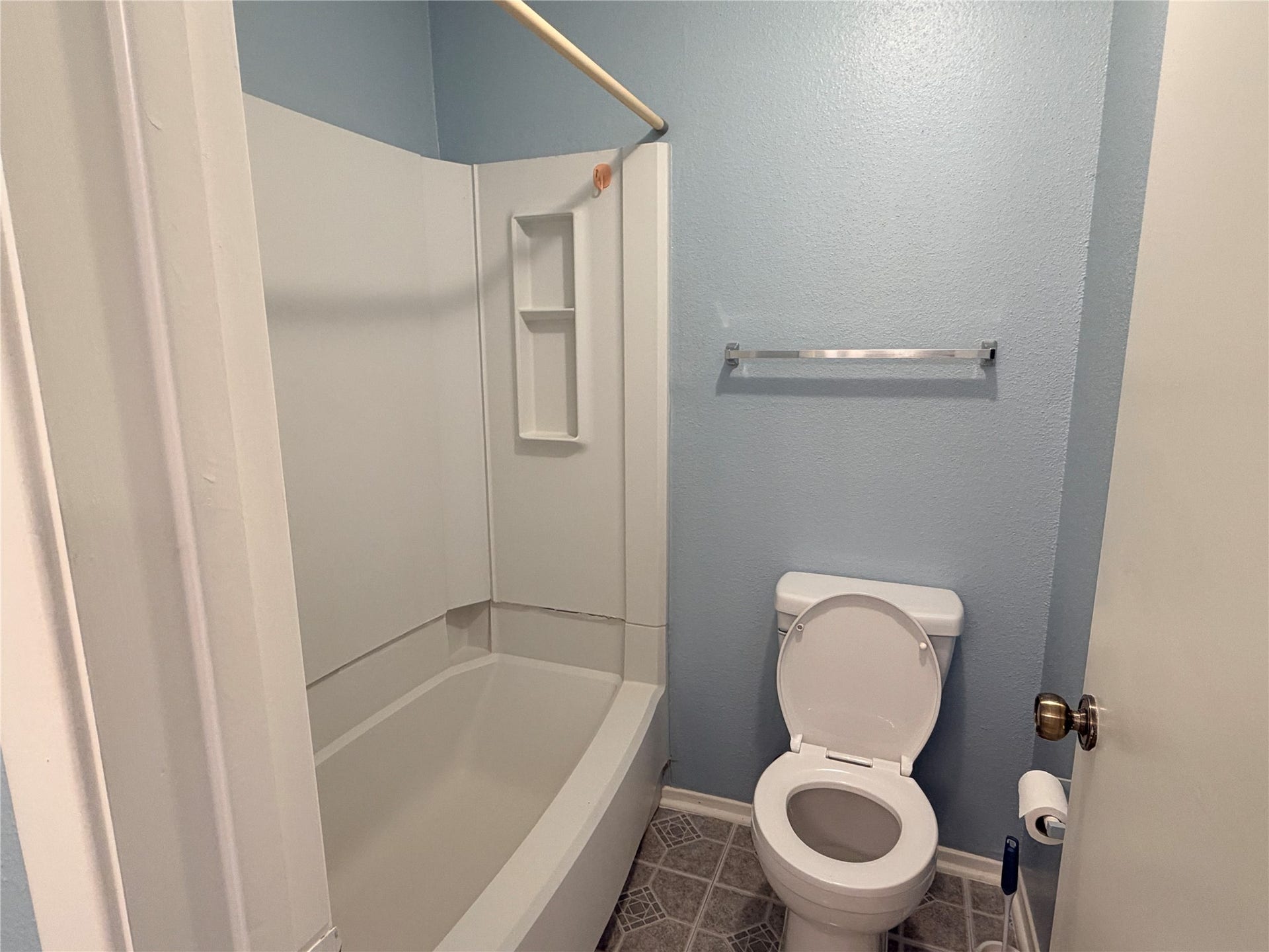 6211 Ludington Drive, #21-909, Houston, TX 77035 6211 Ludington Drive, #21-909, Houston, TX 77035