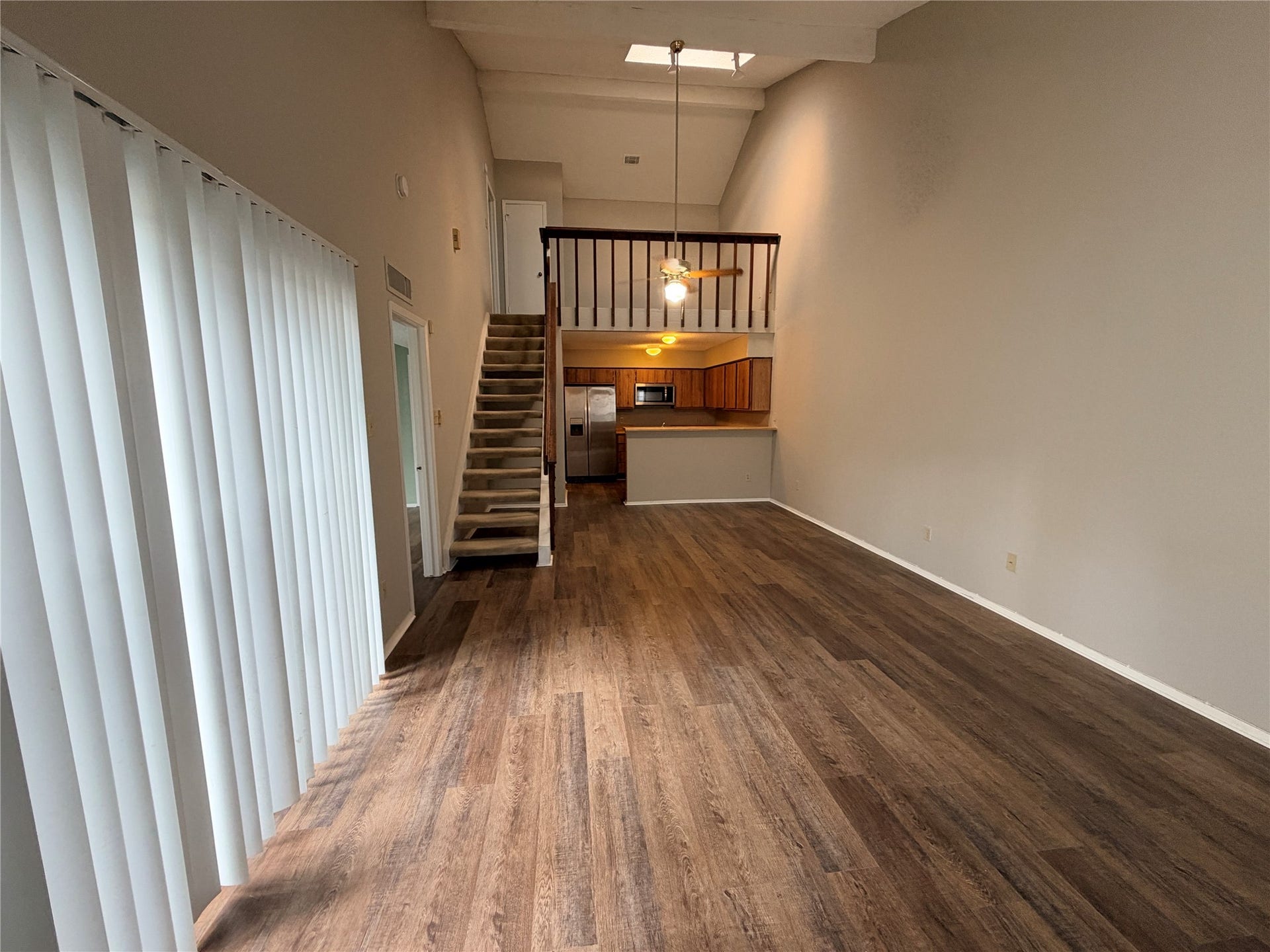 6211 Ludington Drive, #21-909, Houston, TX 77035 6211 Ludington Drive, #21-909, Houston, TX 77035