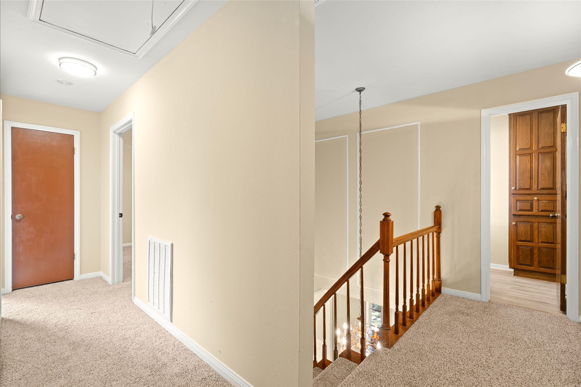 Upstairs has a split floor plan with carpet that minimizes foot traffic!