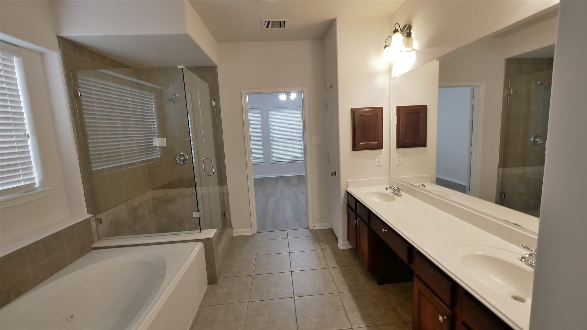 1906 Lauralwick Court, Katy, TX 77484 Another view of the Primary Bath