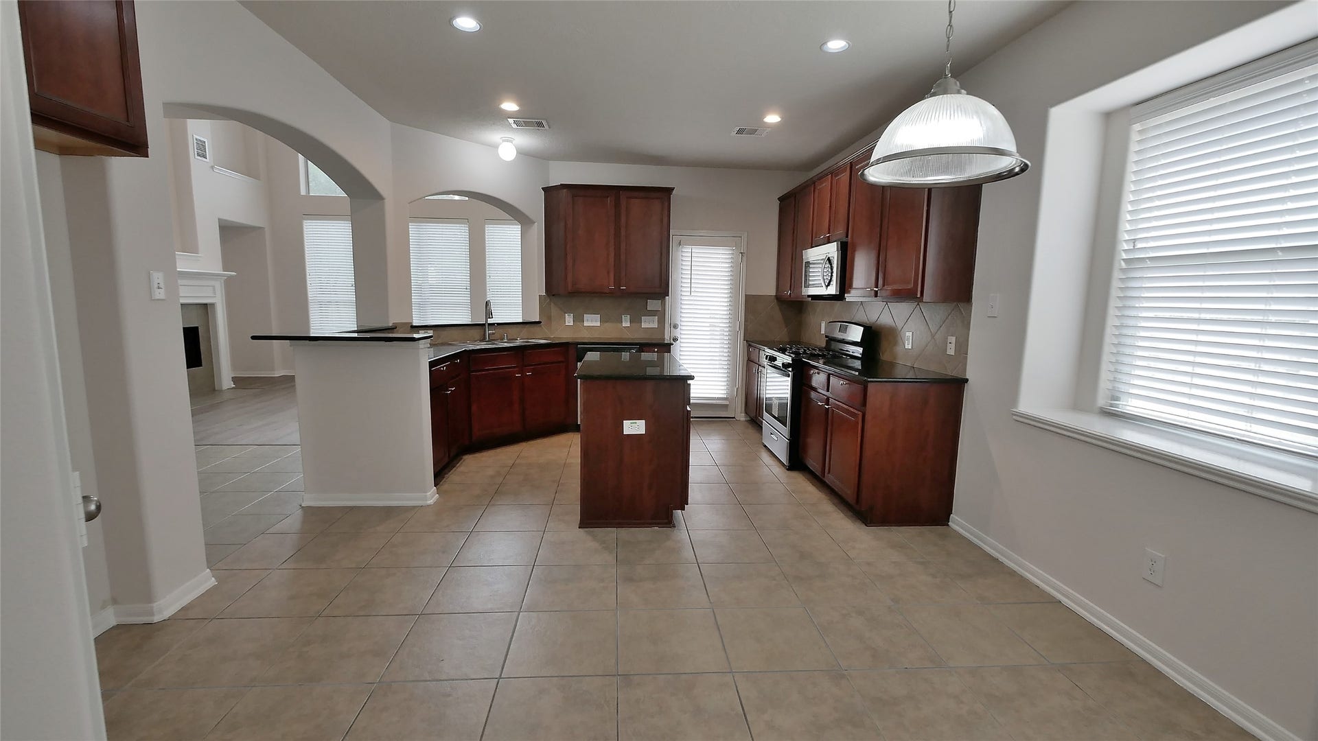 1906 Lauralwick Court, Katy, TX 77484 Kitchen from the Breakfast Area