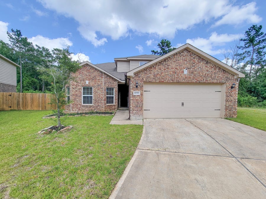 Property photo for 10793 Castle Rock Drive, Cleveland, TX