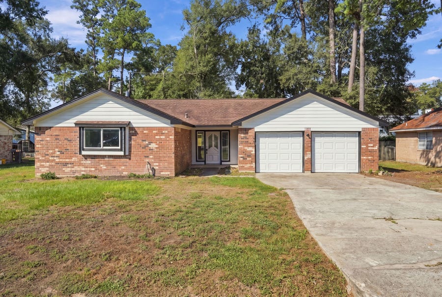 Property photo for 1704 S 1st Street, Conroe, TX