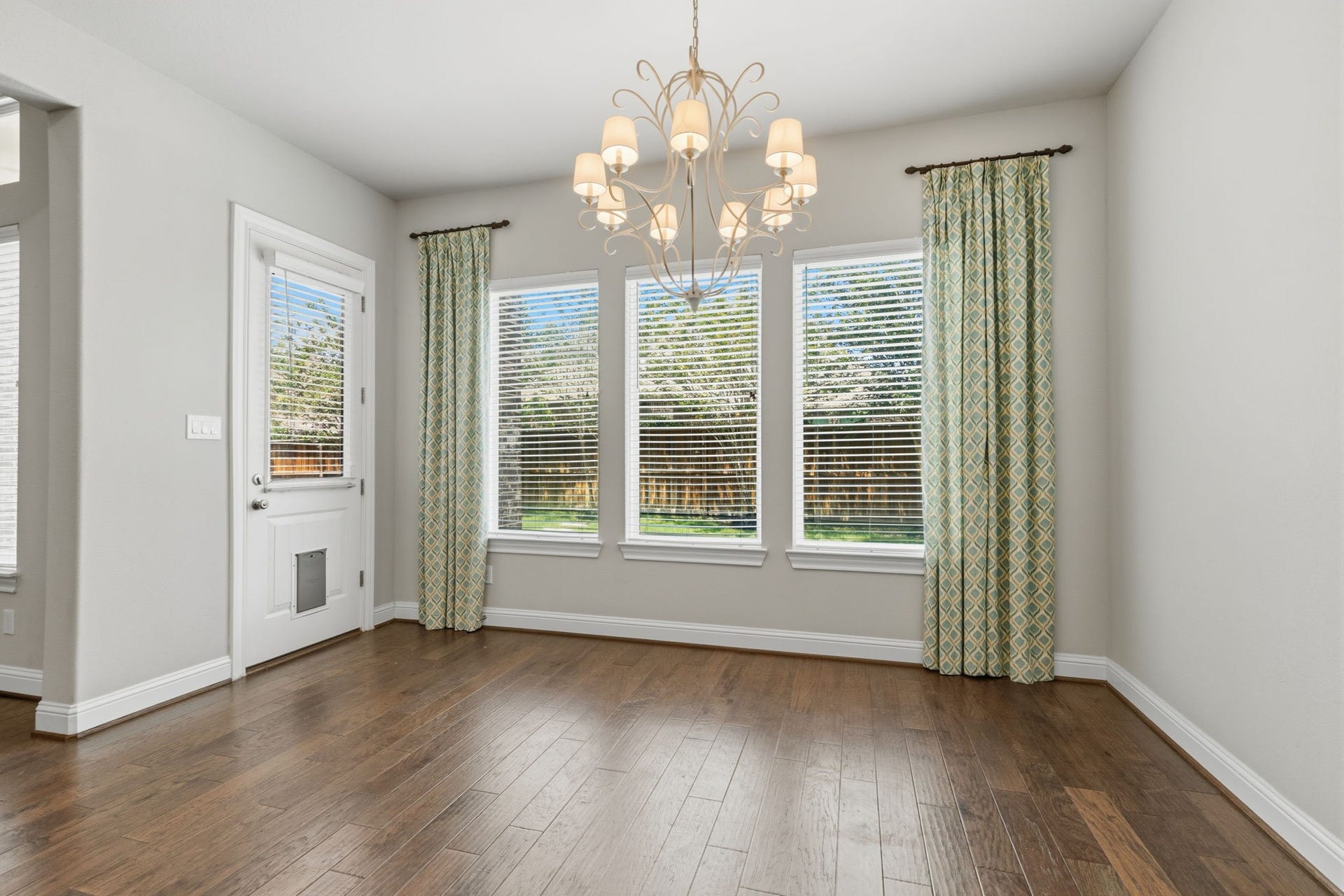 28229 Beckwood Drive, Spring, TX 77386 28229 Beckwood Drive, Spring, TX 77386