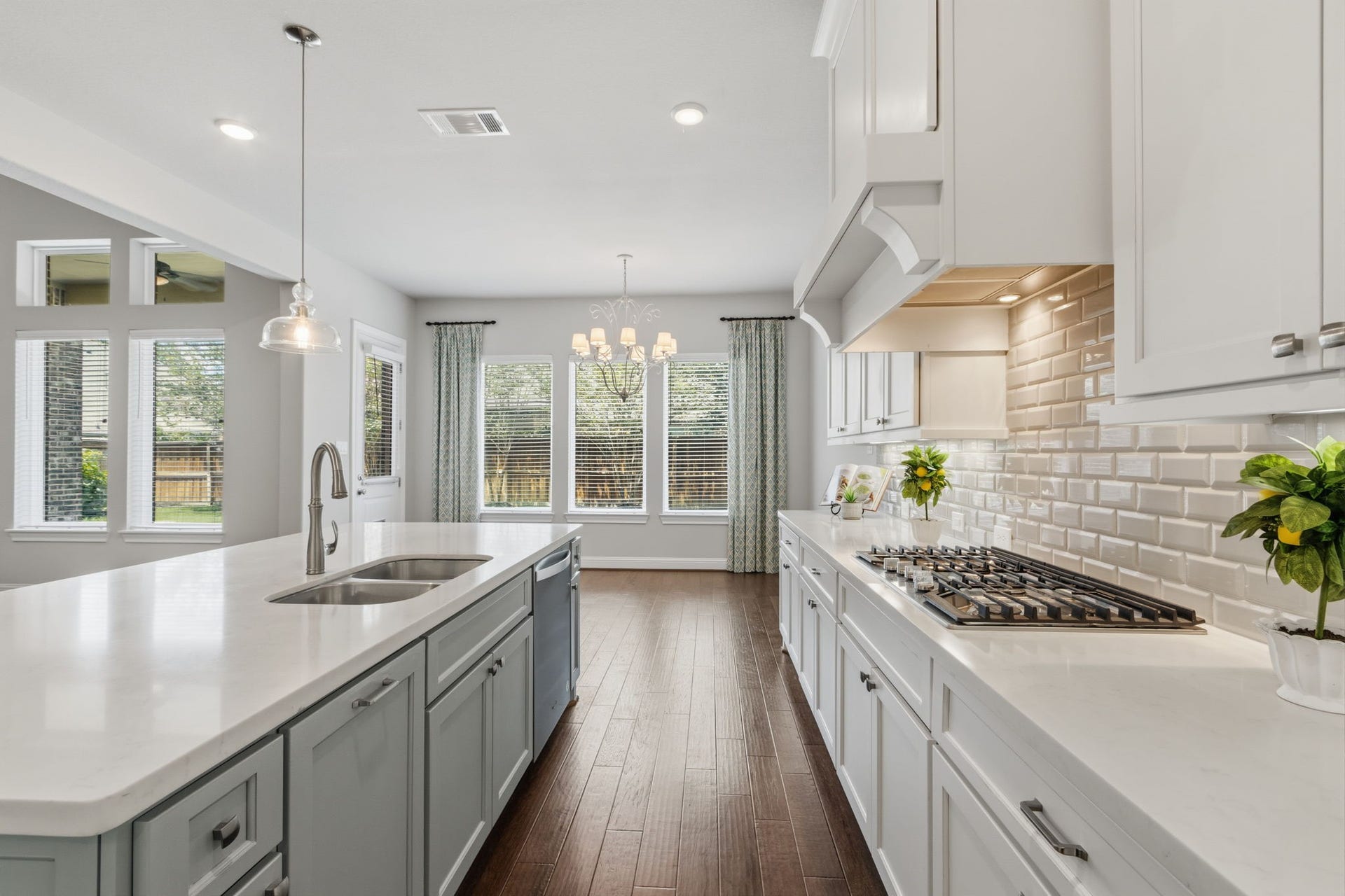 28229 Beckwood Drive, Spring, TX 77386 28229 Beckwood Drive, Spring, TX 77386