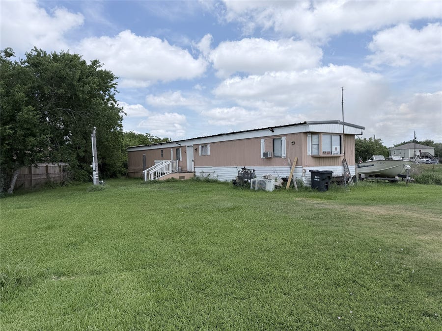 Property photo for 2535 Bastrop, Angleton, TX