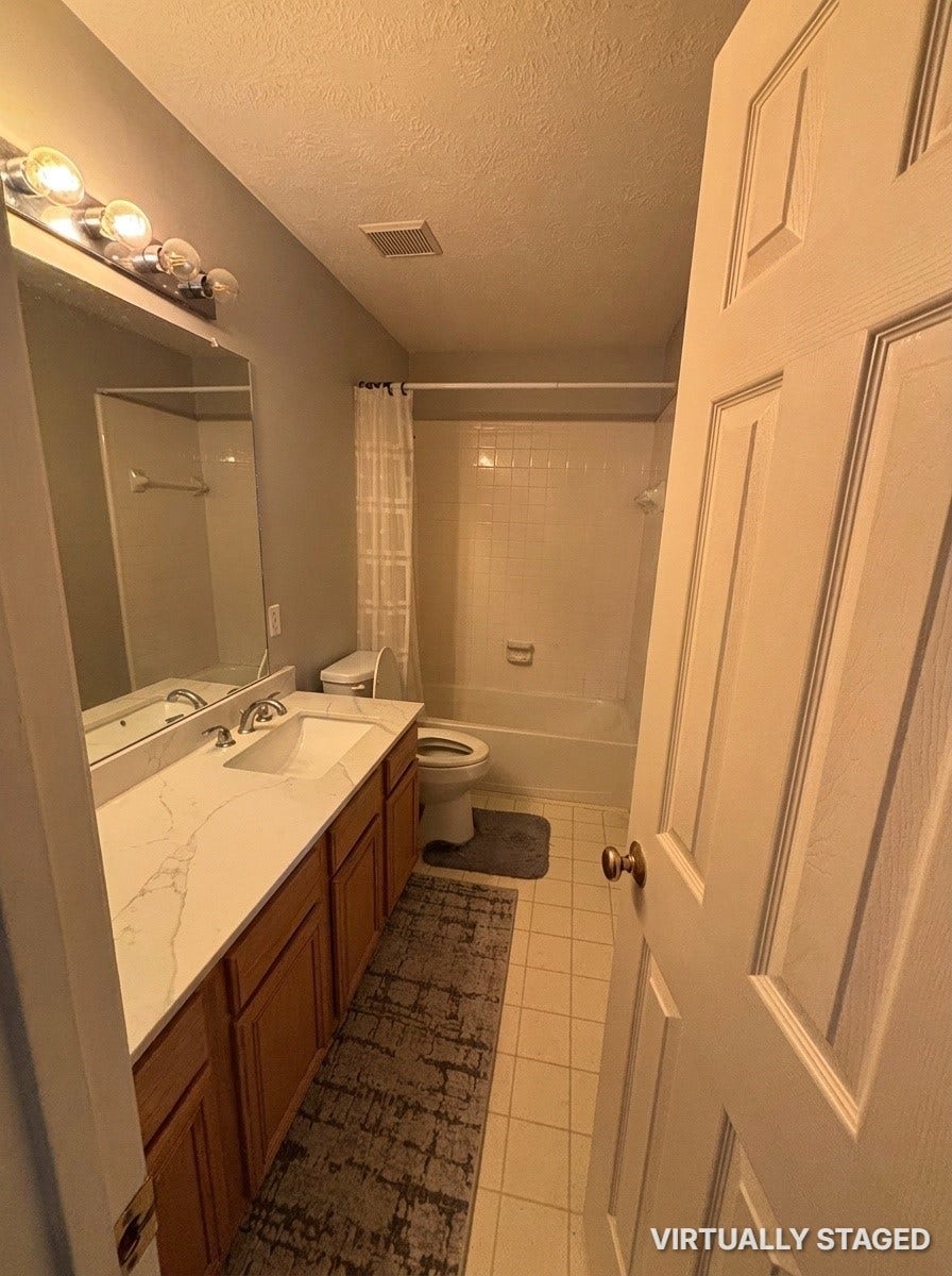 15806 Laurel Cove, Tomball, TX 77377 Secondary bathroom featuring a new updated countertop and two sinks