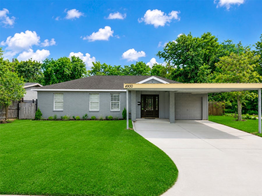 Property photo for 4930 Holloway Drive, Houston, TX