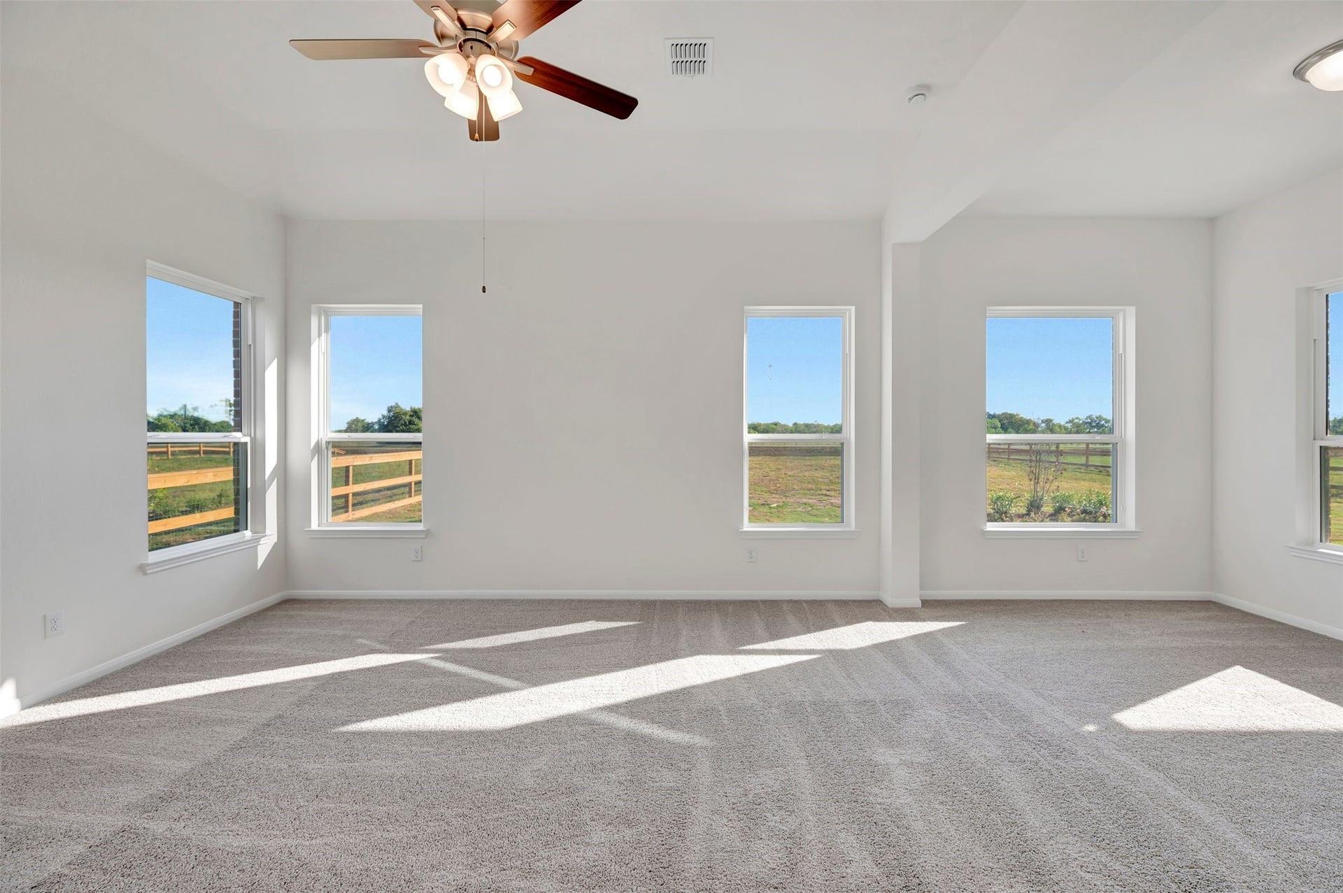 Spacious primary suite