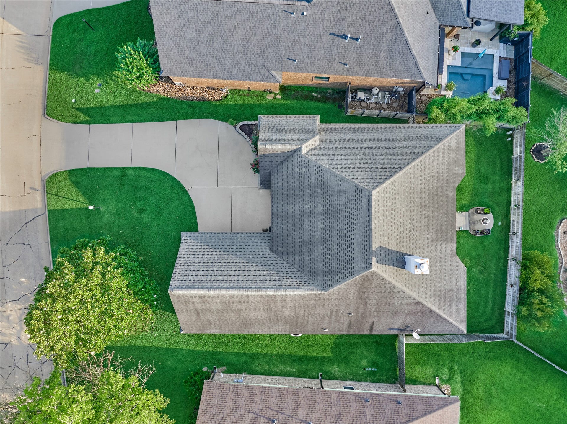 15 Newberry Court, Montgomery, TX 77356 15 Newberry Court, Montgomery, TX 77356