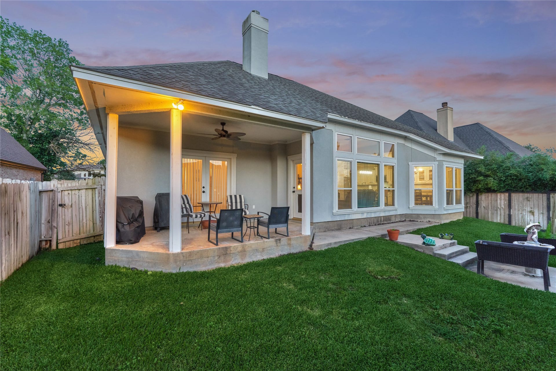 15 Newberry Court, Montgomery, TX 77356 15 Newberry Court, Montgomery, TX 77356