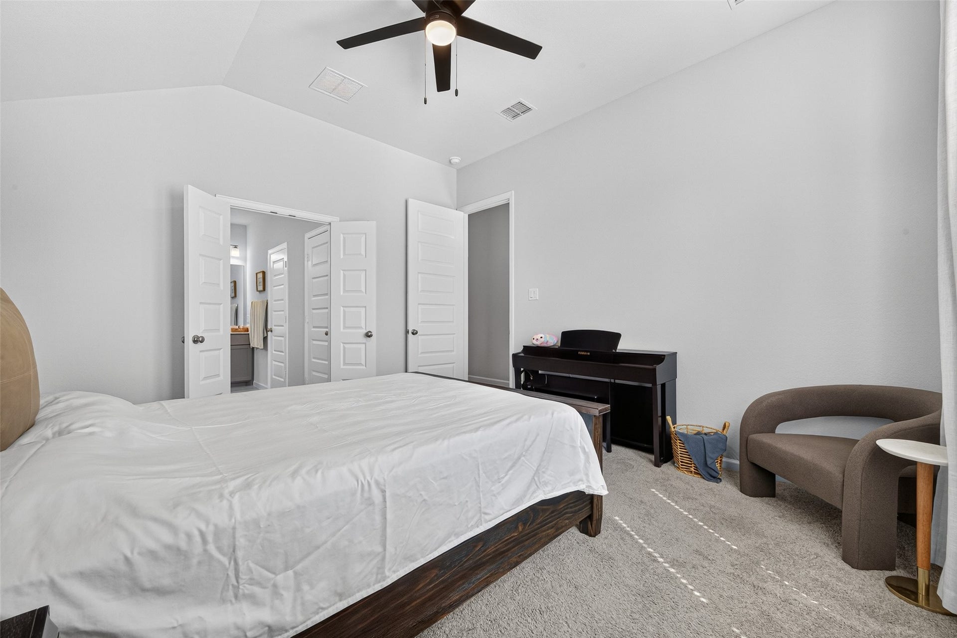 5039 Henry Merrit Street, Rosenberg, TX 77471