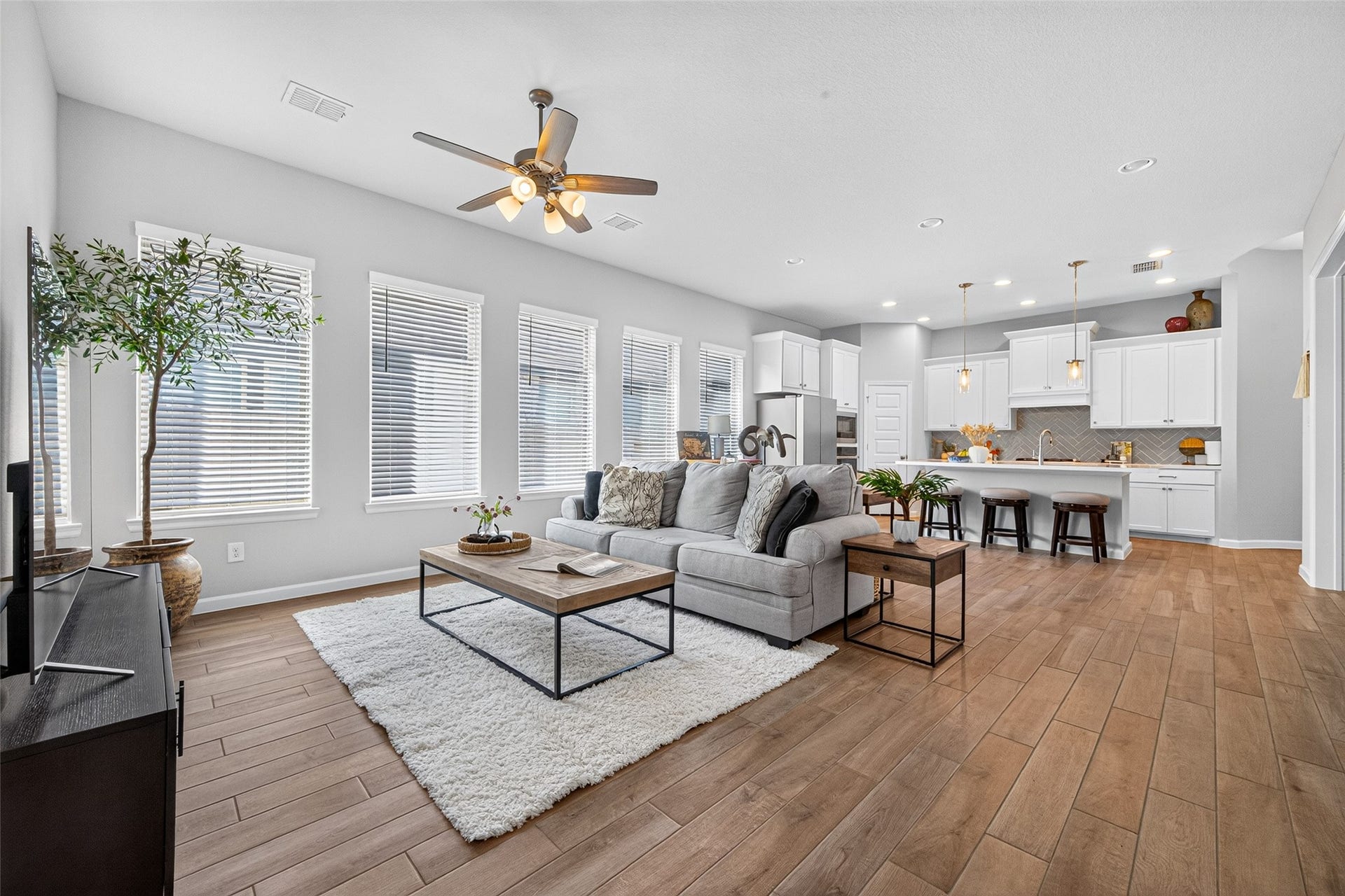 5039 Henry Merrit Street, Rosenberg, TX 77471
