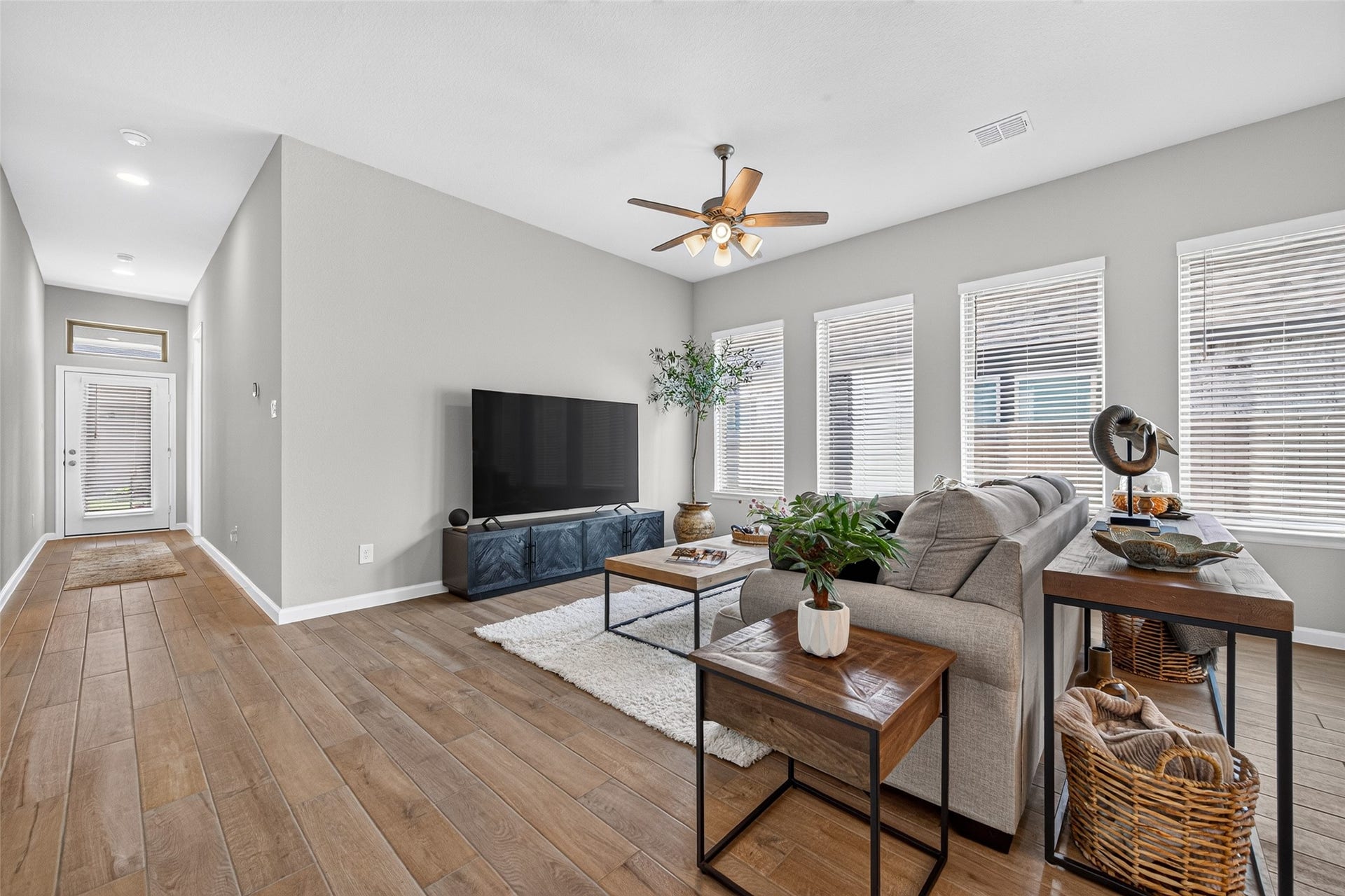 5039 Henry Merrit Street, Rosenberg, TX 77471