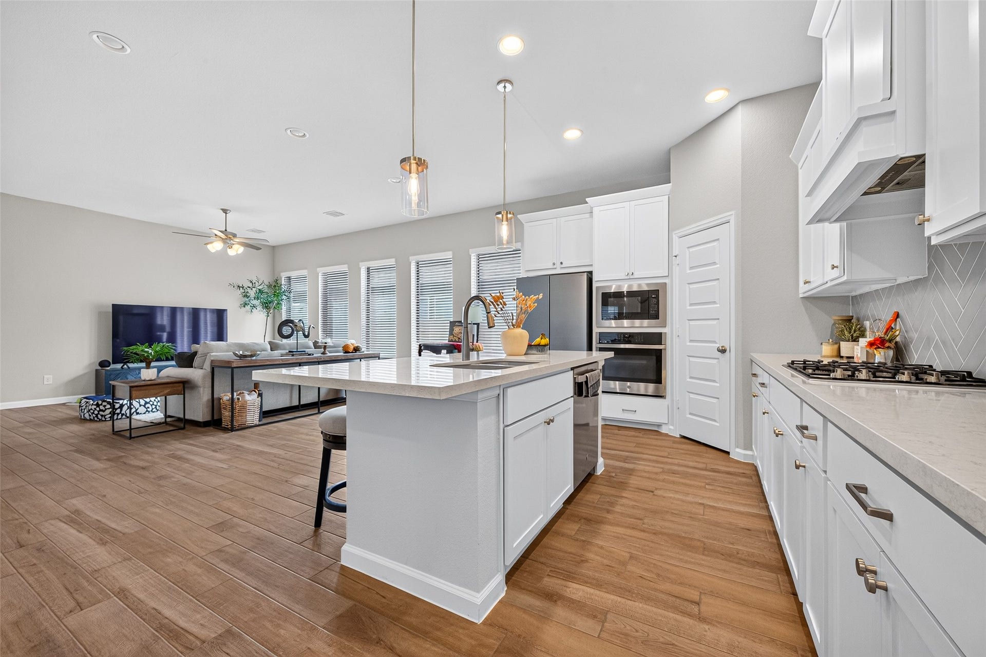 5039 Henry Merrit Street, Rosenberg, TX 77471