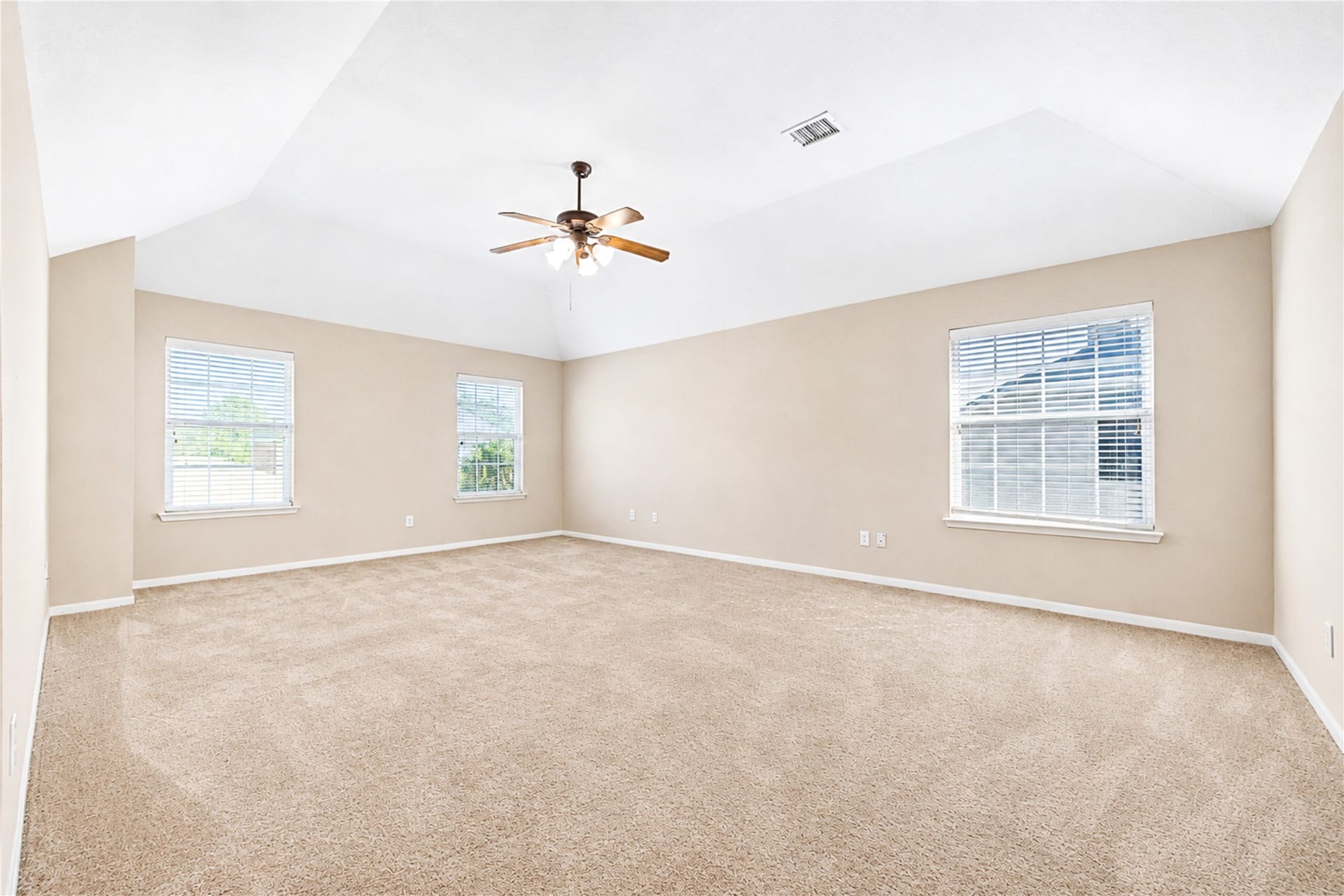 14009 Hollow Canyon Lane, Rosharon, TX 77583 Gameroom