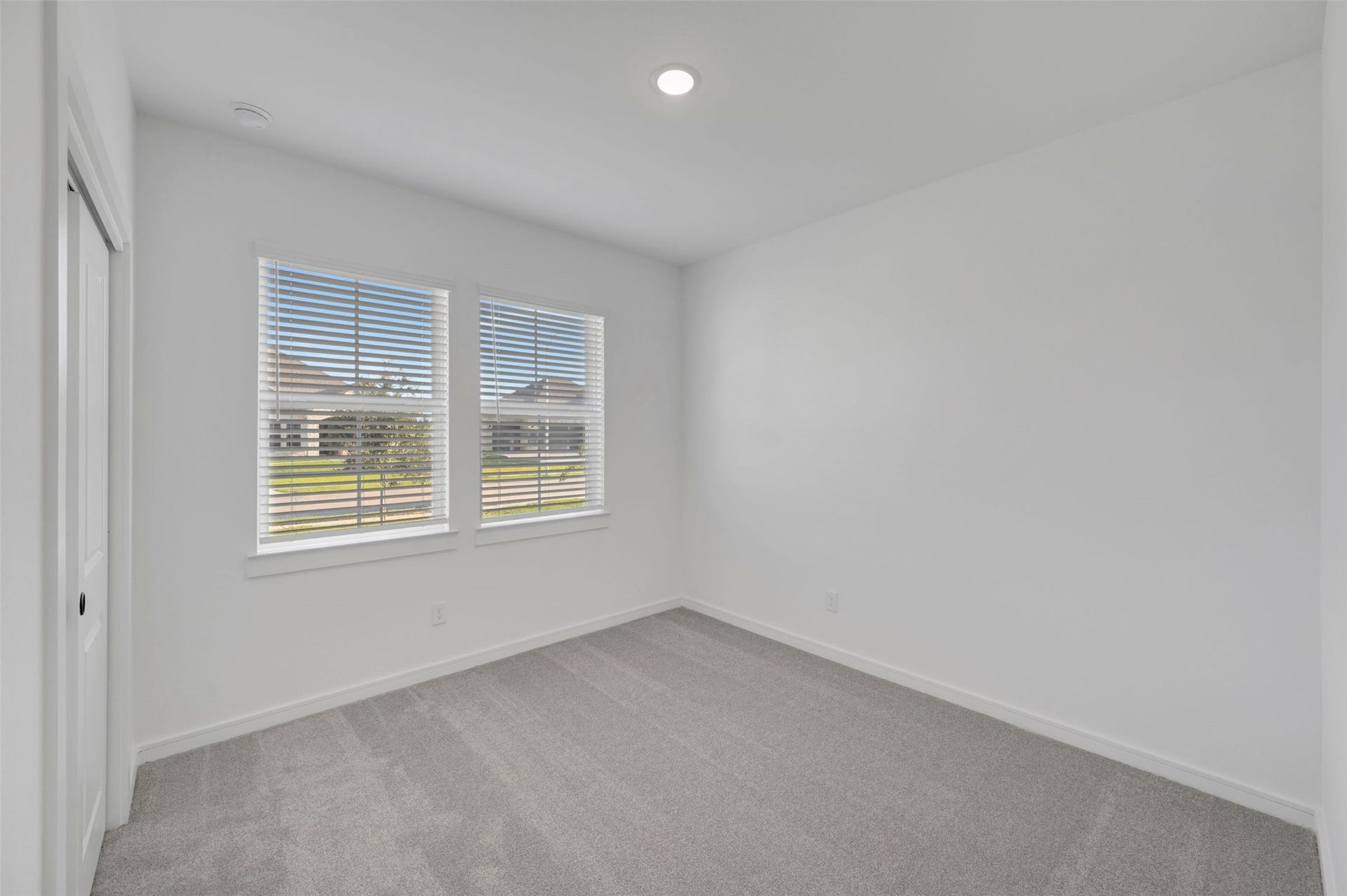 12027 Old Fashion Circle, Mont Belvieu, TX 77535 Bedroom 4