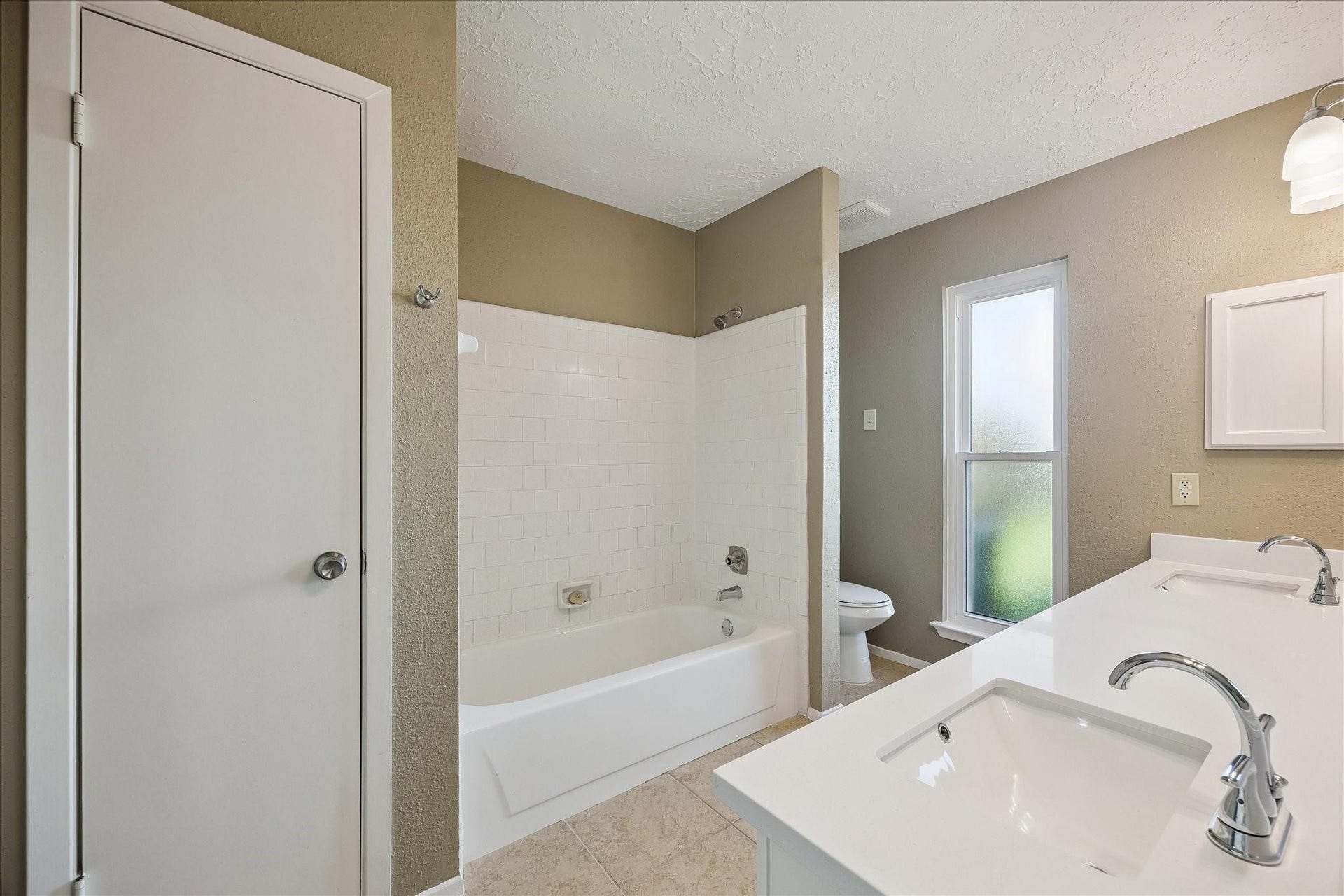 16819 Quail Crest Court, Missouri City, TX 77489 16819 Quail Crest Court, Missouri City, TX 77489