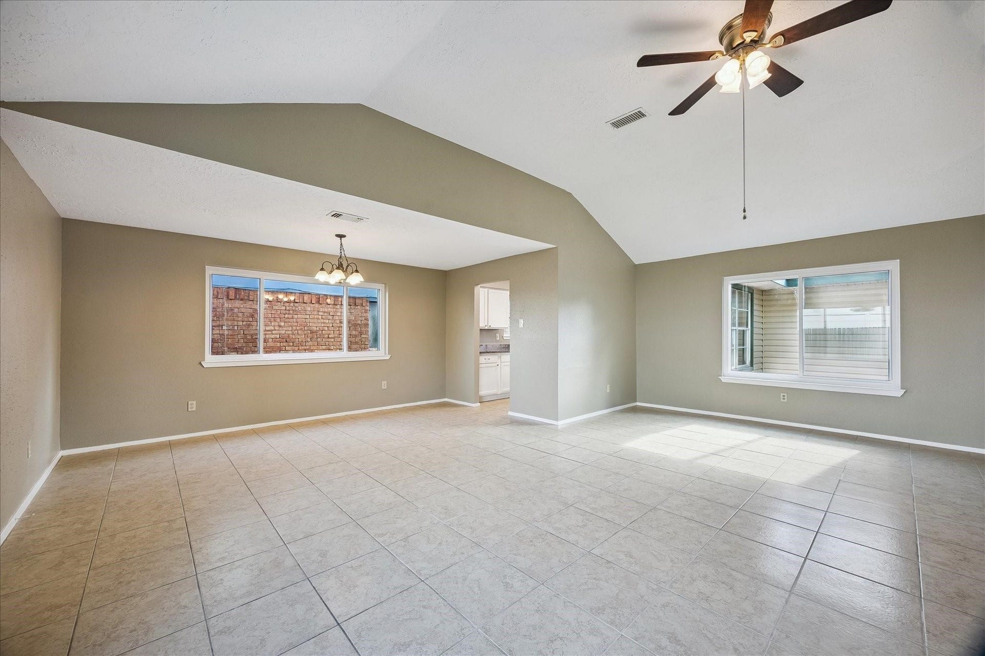16819 Quail Crest Court, Missouri City, TX 77489 16819 Quail Crest Court, Missouri City, TX 77489