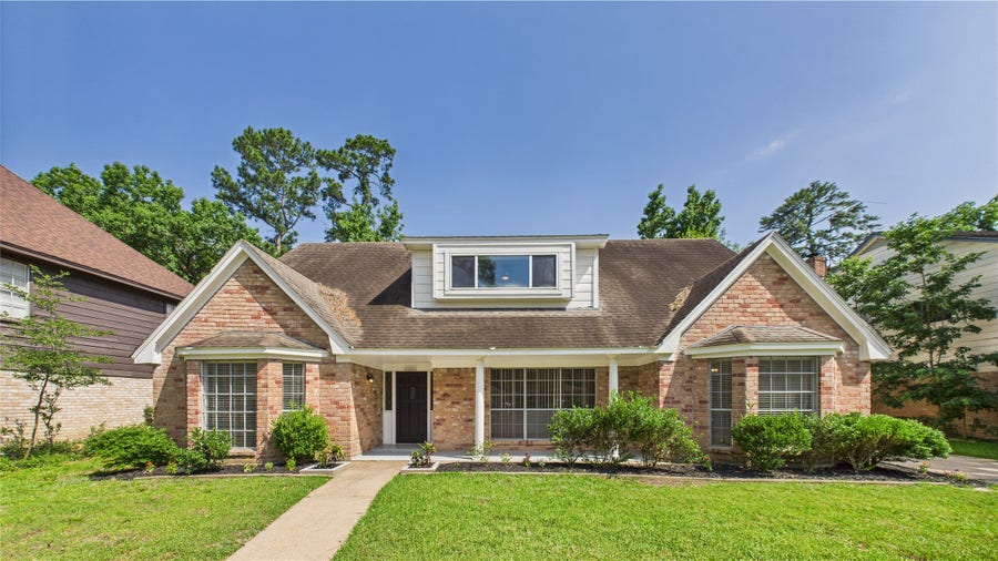 Property photo for 1107 Verret Lane, Houston, TX