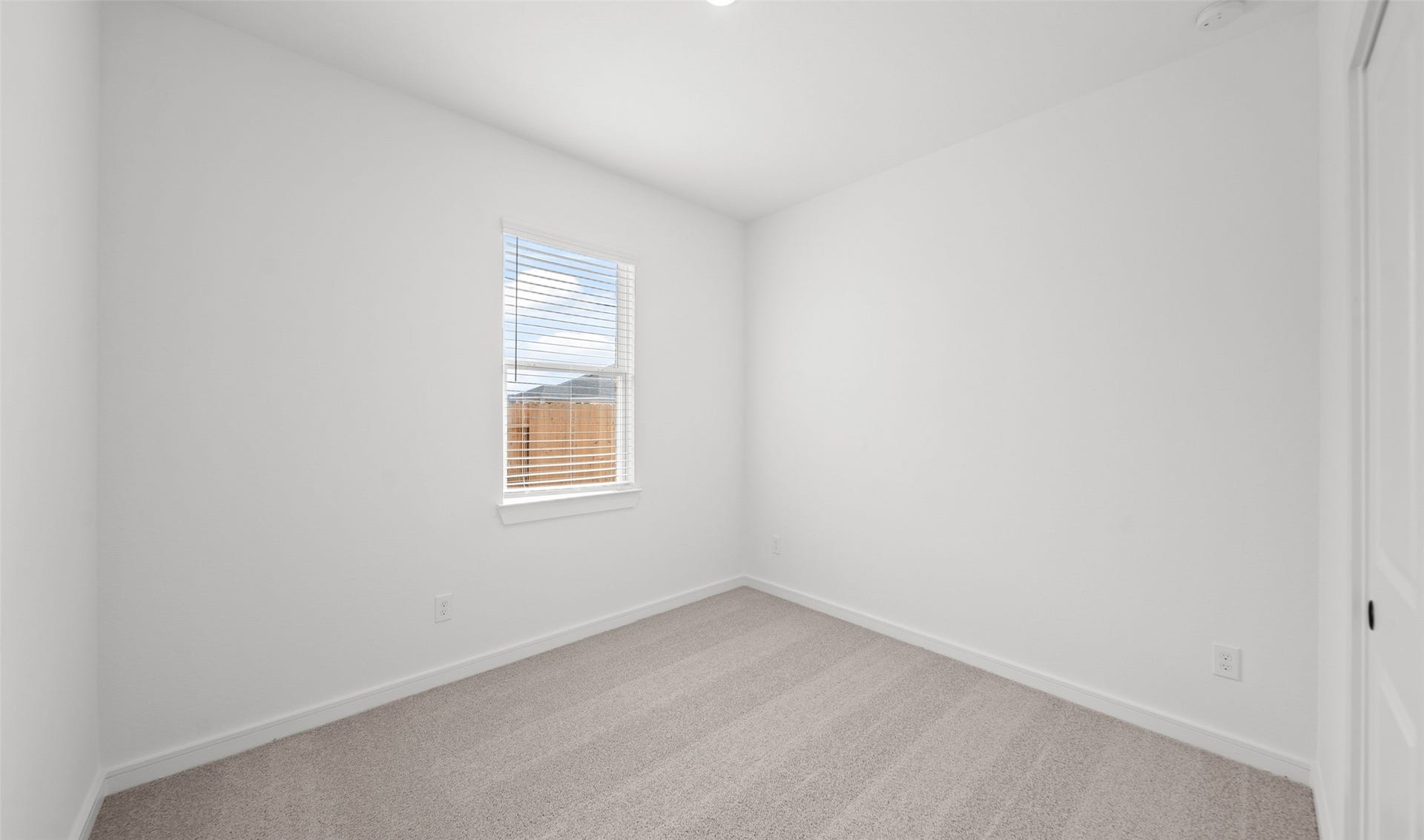 655 Daniels Lake Lane, Dayton, TX 77535 Bedroom 2 (*Photo not of actual home and used for illustration purposes only.)