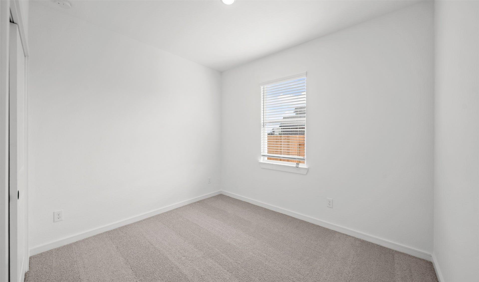 655 Daniels Lake Lane, Dayton, TX 77535 Bedroom 3 (*Photo not of actual home and used for illustration purposes only.)