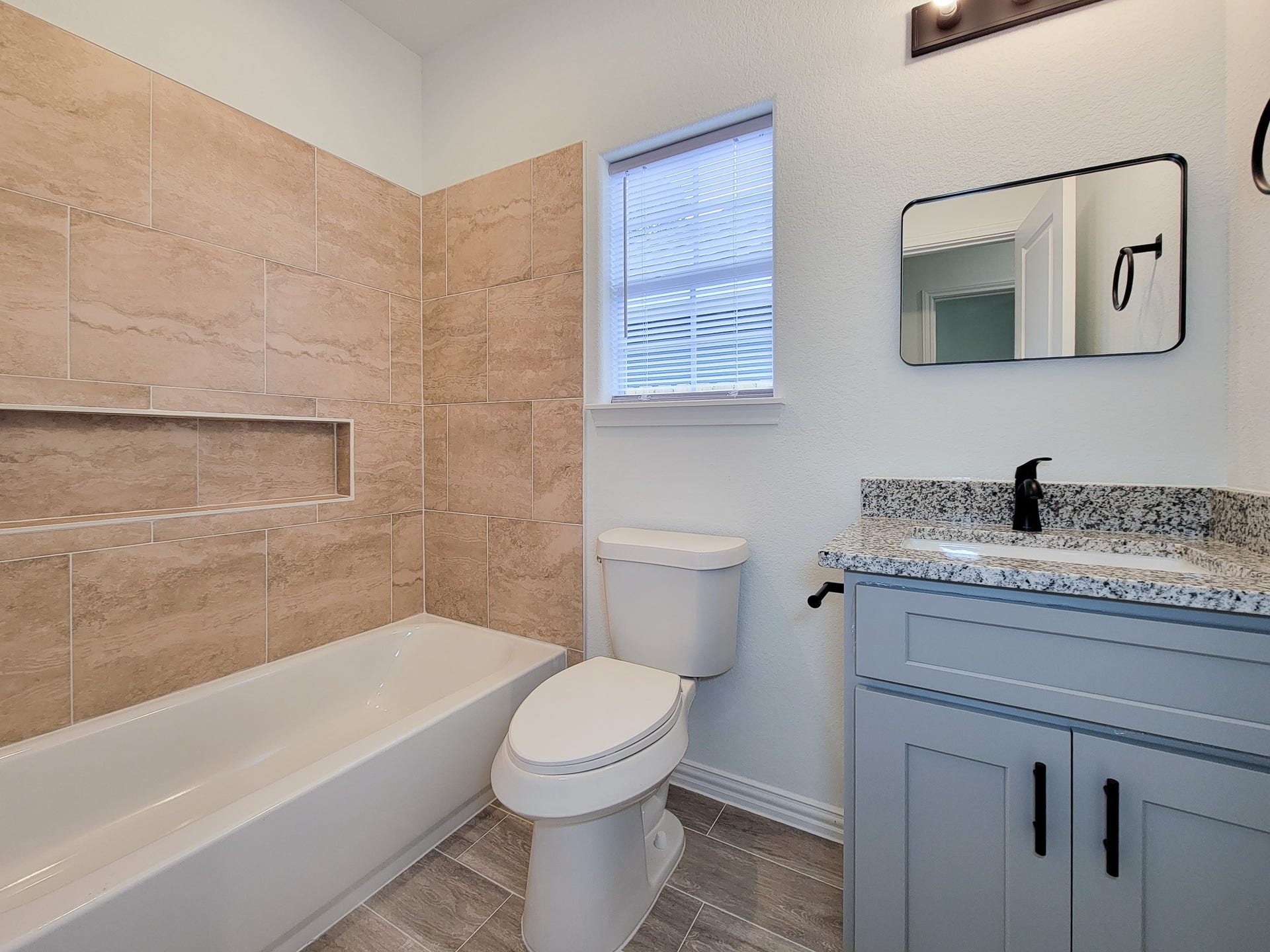 11849 NELWOOD, Willis, TX 77318 11849 NELWOOD, Willis, TX 77318