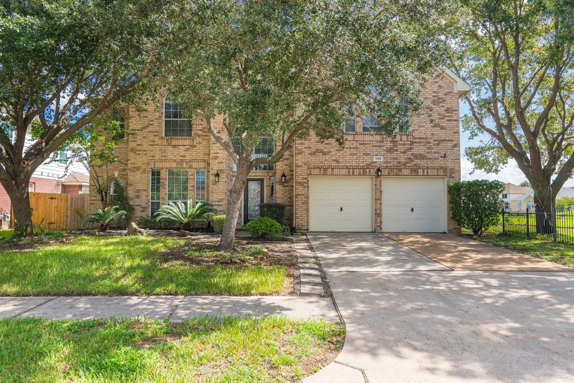 4414 Bridgestone Cedar Drive, Spring, TX 77388