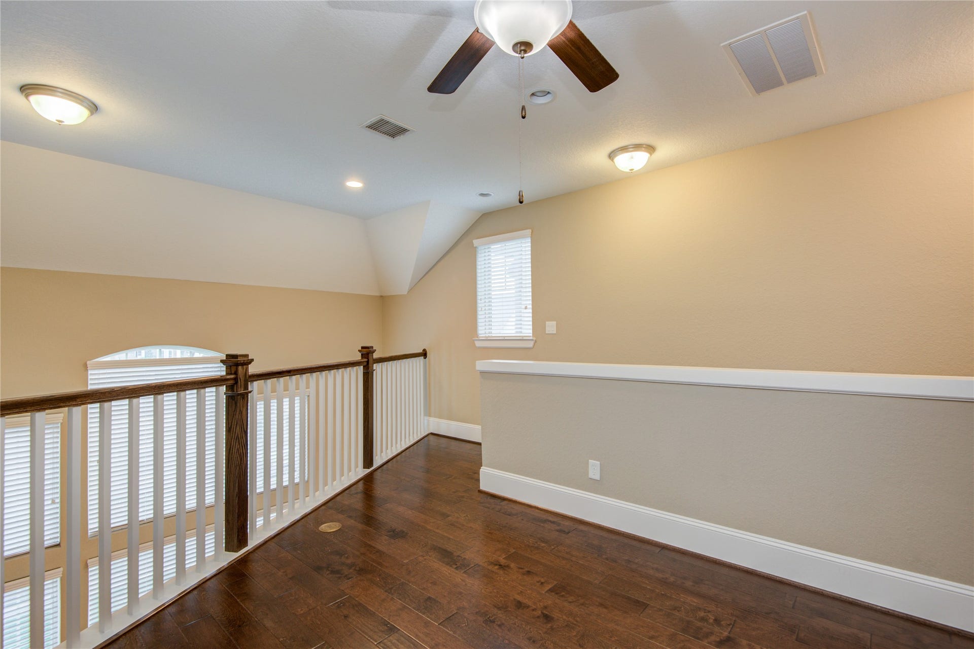 1204 Birkland Pine Lane, Houston, TX 77043 1204 Birkland Pine Lane, Houston, TX 77043
