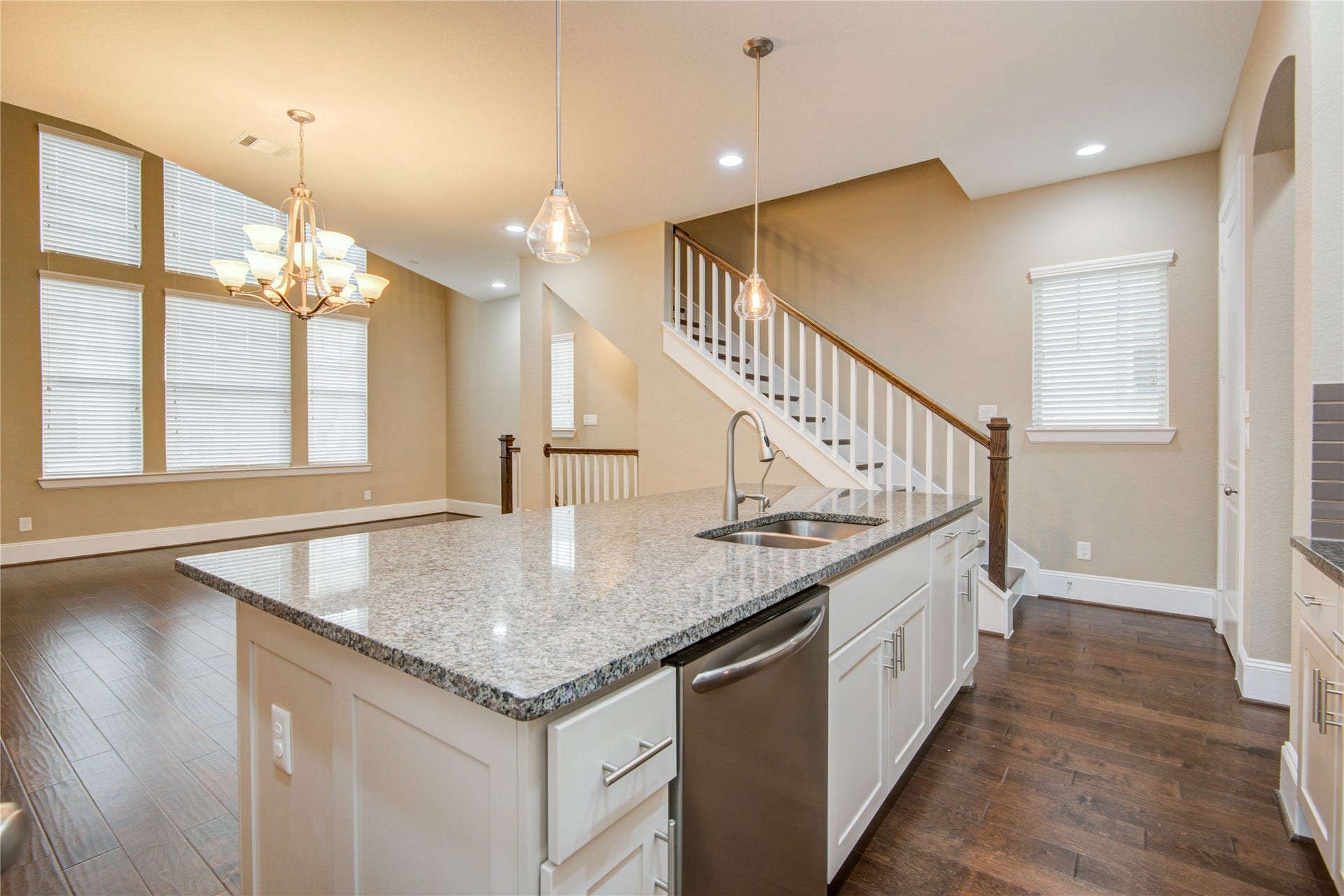 1204 Birkland Pine Lane, Houston, TX 77043 1204 Birkland Pine Lane, Houston, TX 77043