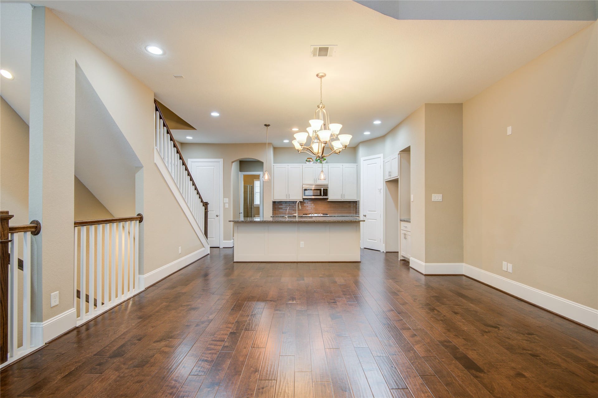 1204 Birkland Pine Lane, Houston, TX 77043 1204 Birkland Pine Lane, Houston, TX 77043