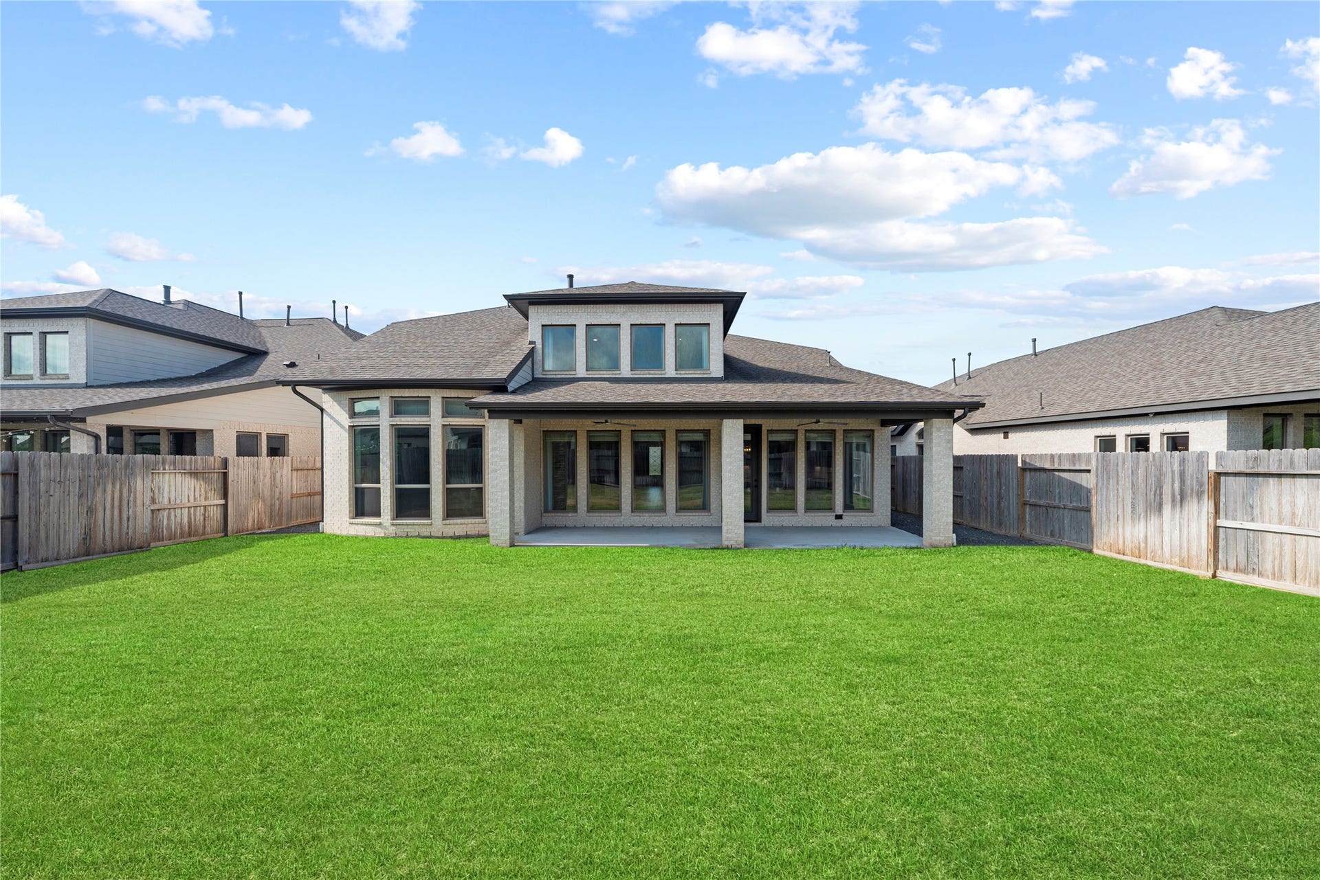 9511 Shaded Tree Drive, Missouri City, TX 77459 Pool sized yard should you want your own, but no worries the community has 6 pools!