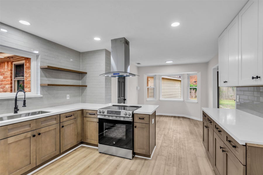 Property photo for 8310 Forest Ridge Road, Spring, TX