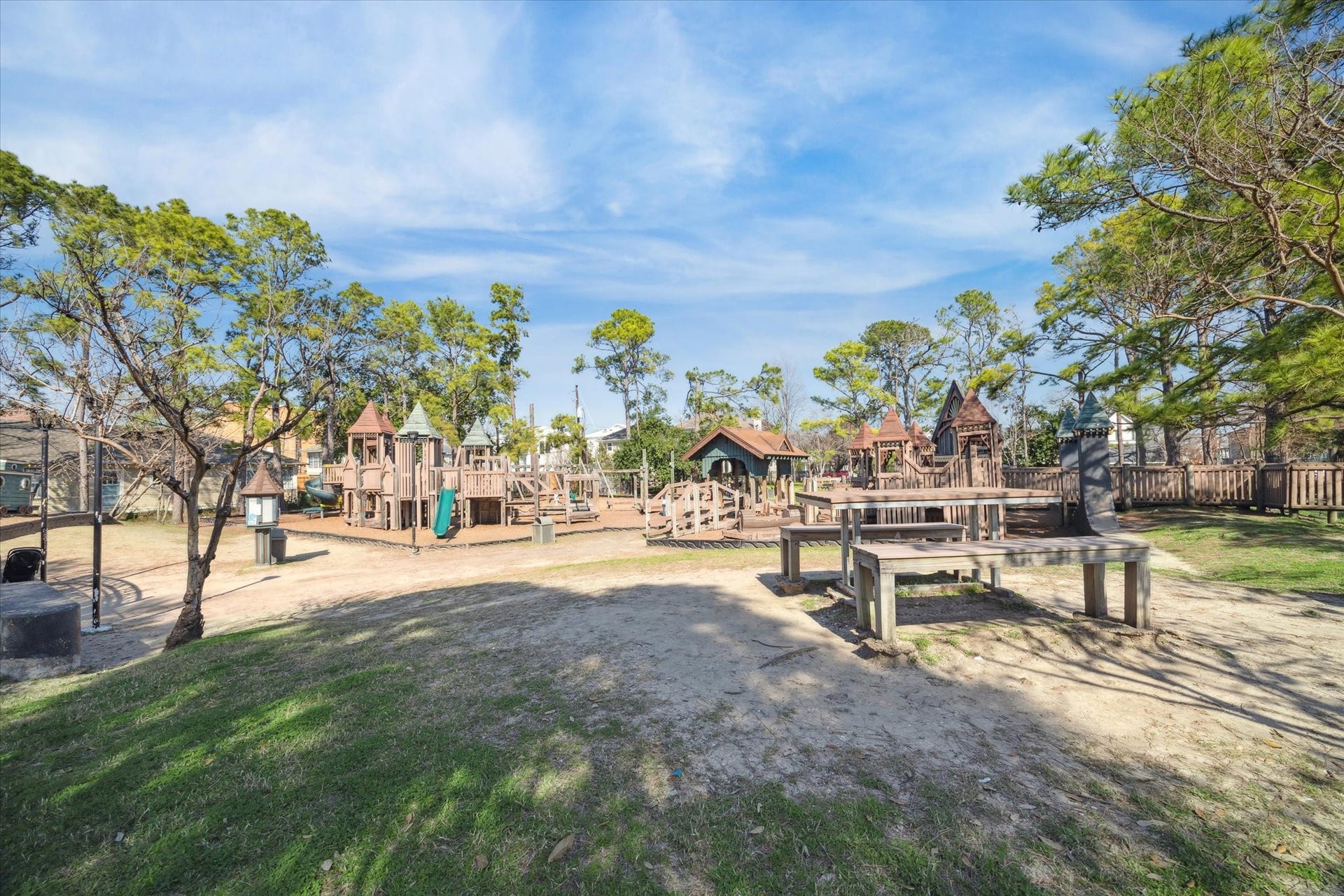335 Harvard Street, Houston, TX 77007 Donovan Park is a beloved Heights destination, offering a whimsical wooden playground and shaded outdoor space for neighborhood families to gather, play and enjoy time outside.