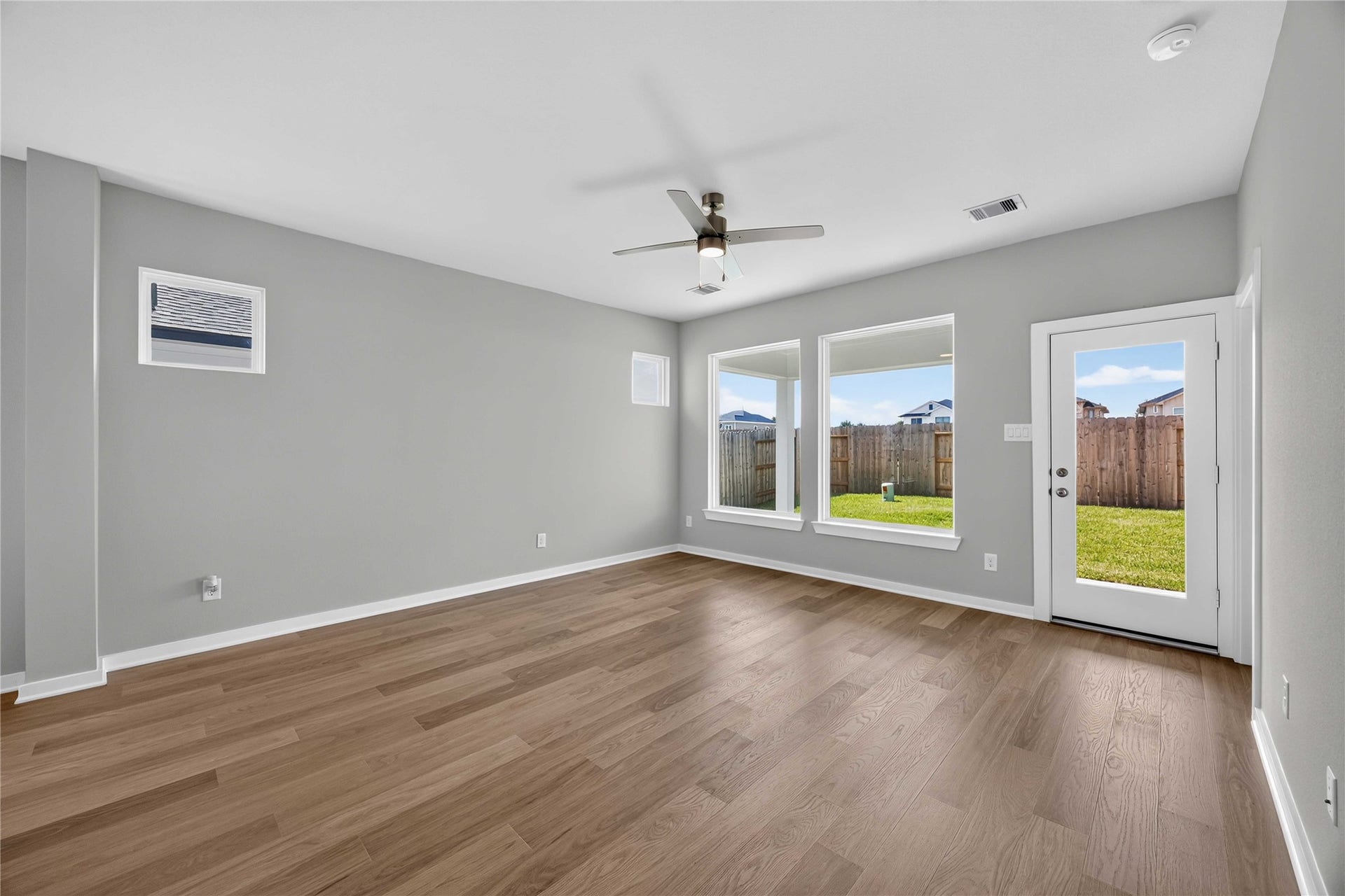 348 Palero Path, Brookshire, TX 77423