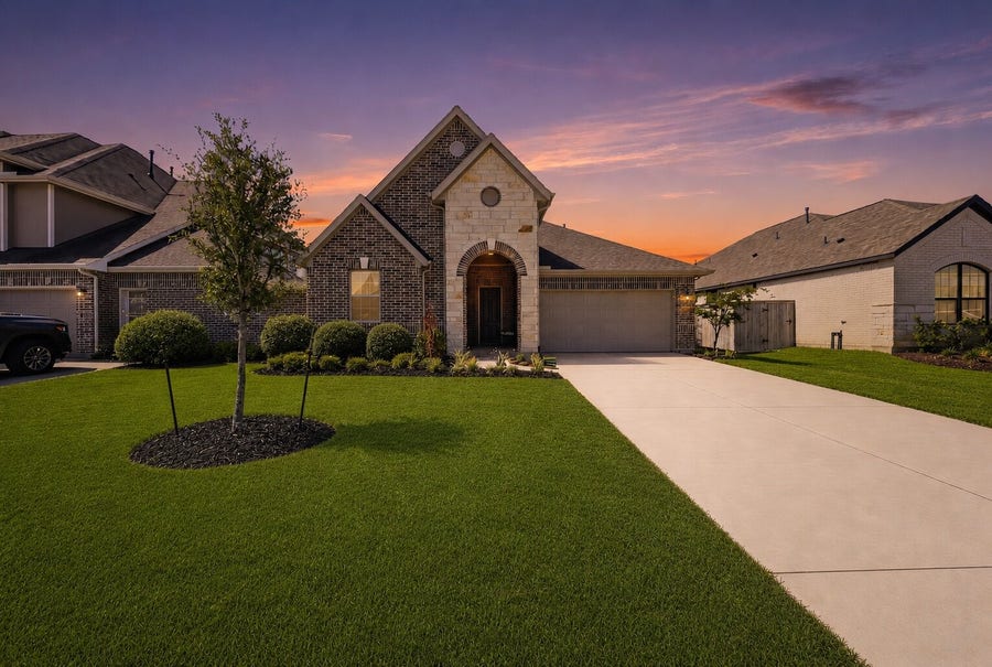 Property photo for 32323 Cedar Crest Drive, Waller, TX