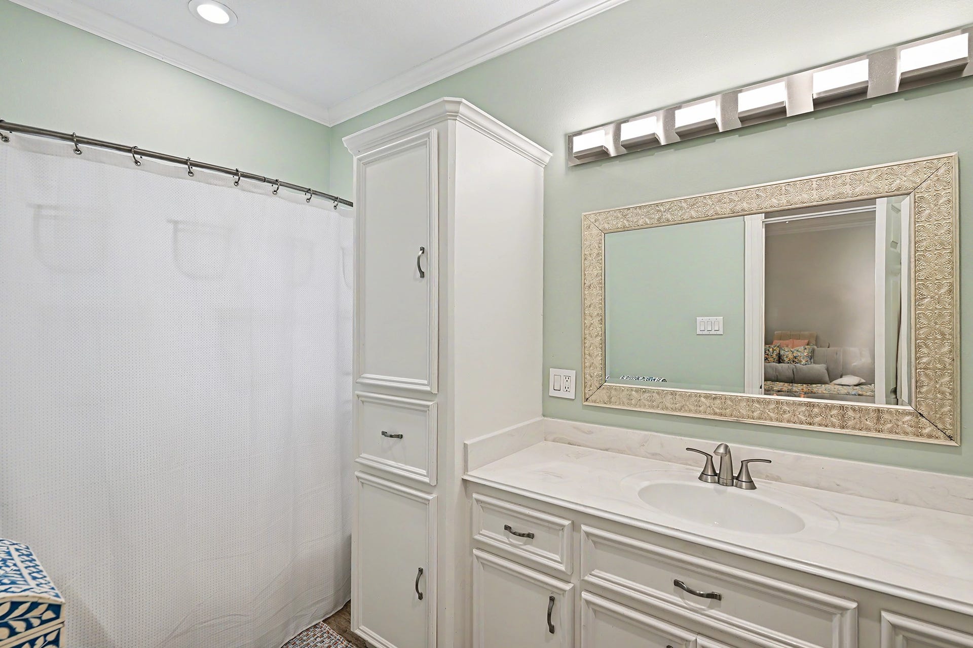 3011 Houston Avenue, #C, Houston, TX 77009