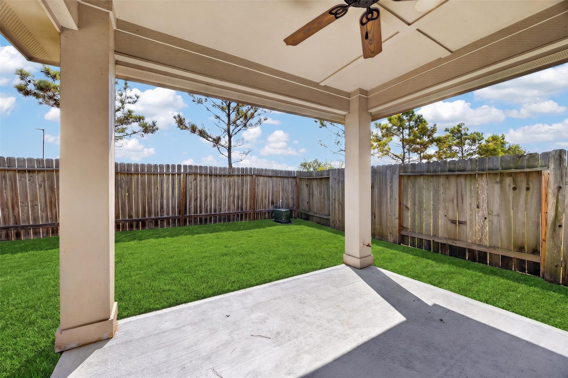 8811 Trenton Landing Lane, Richmond, TX 77407 8811 Trenton Landing Lane, Richmond, TX 77407
