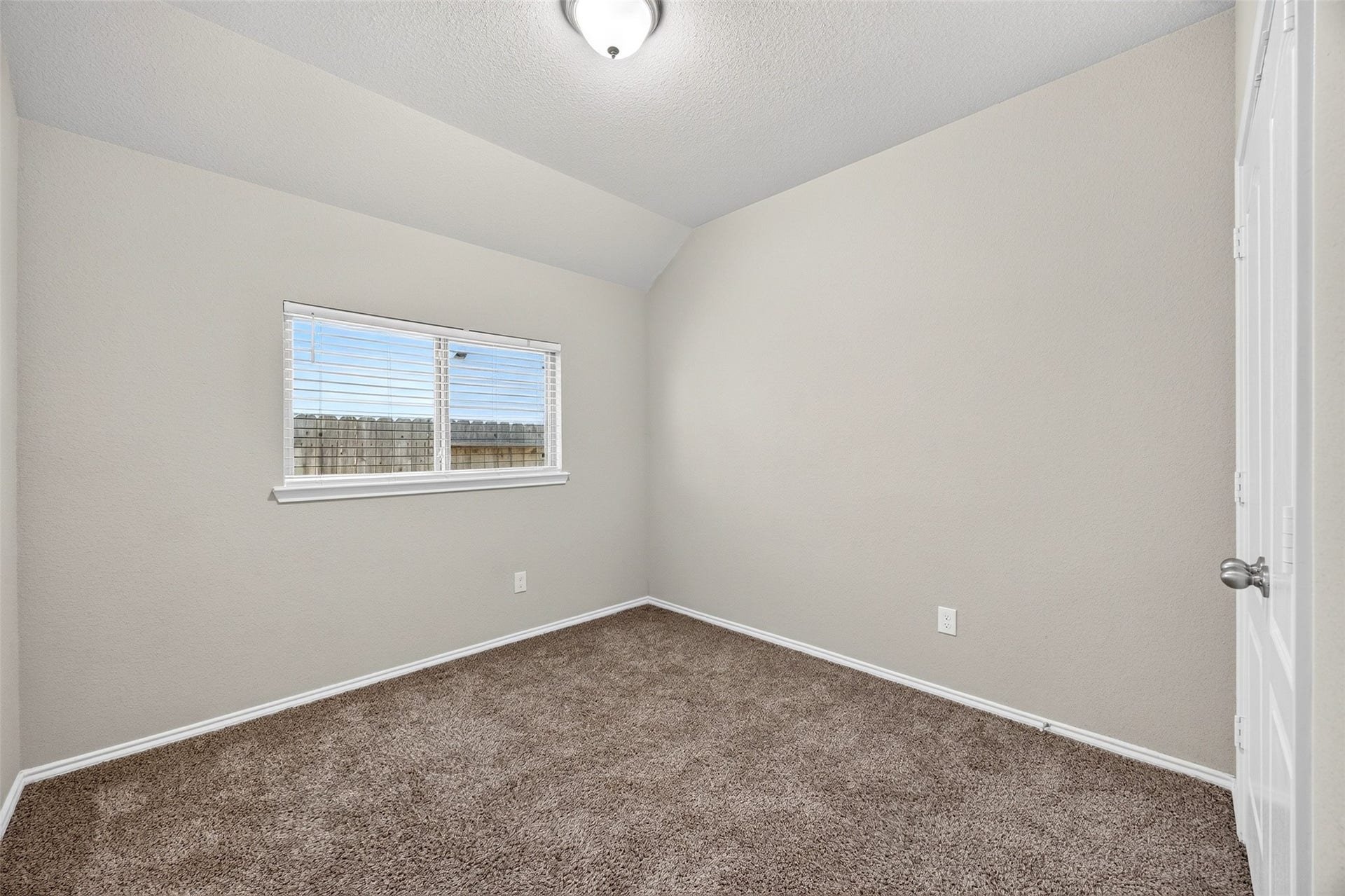 8811 Trenton Landing Lane, Richmond, TX 77407 8811 Trenton Landing Lane, Richmond, TX 77407