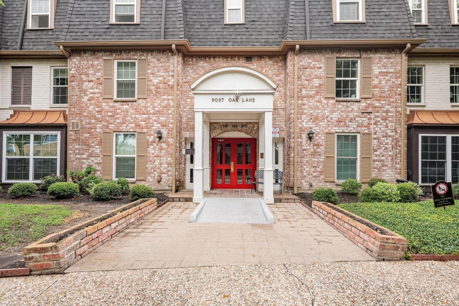 Property photo for 355 N Post Oak Lane, #839, Houston, TX