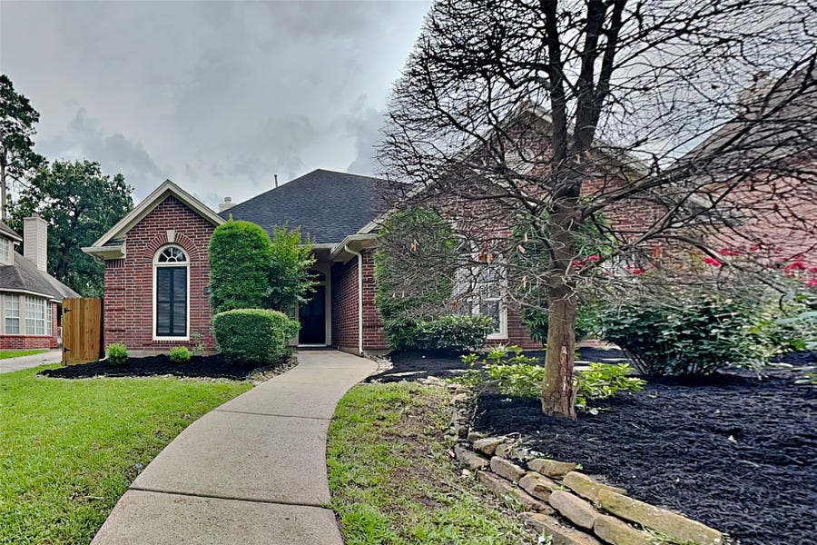 Property photo for 3922 Wildwood Valley Court, Houston, TX