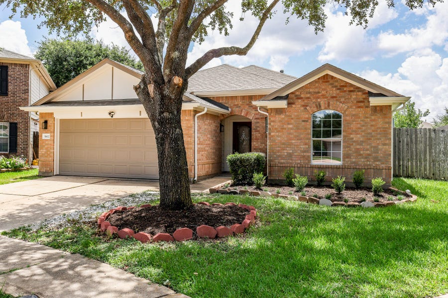 Property photo for 5802 Garden Flower Court, Katy, TX