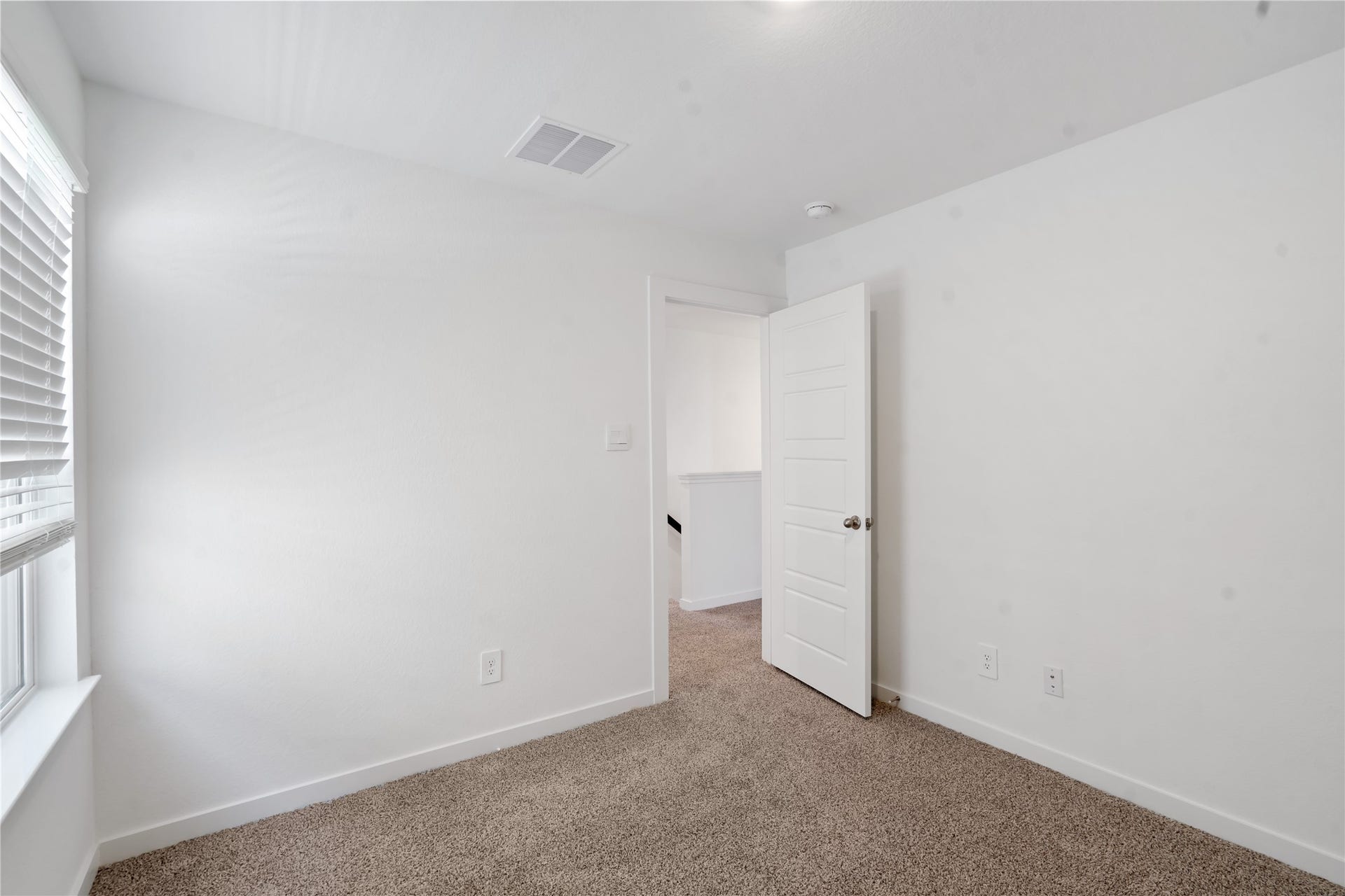 811 Gran Torino Drive, Houston, TX 77051 811 Gran Torino Drive, Houston, TX 77051
