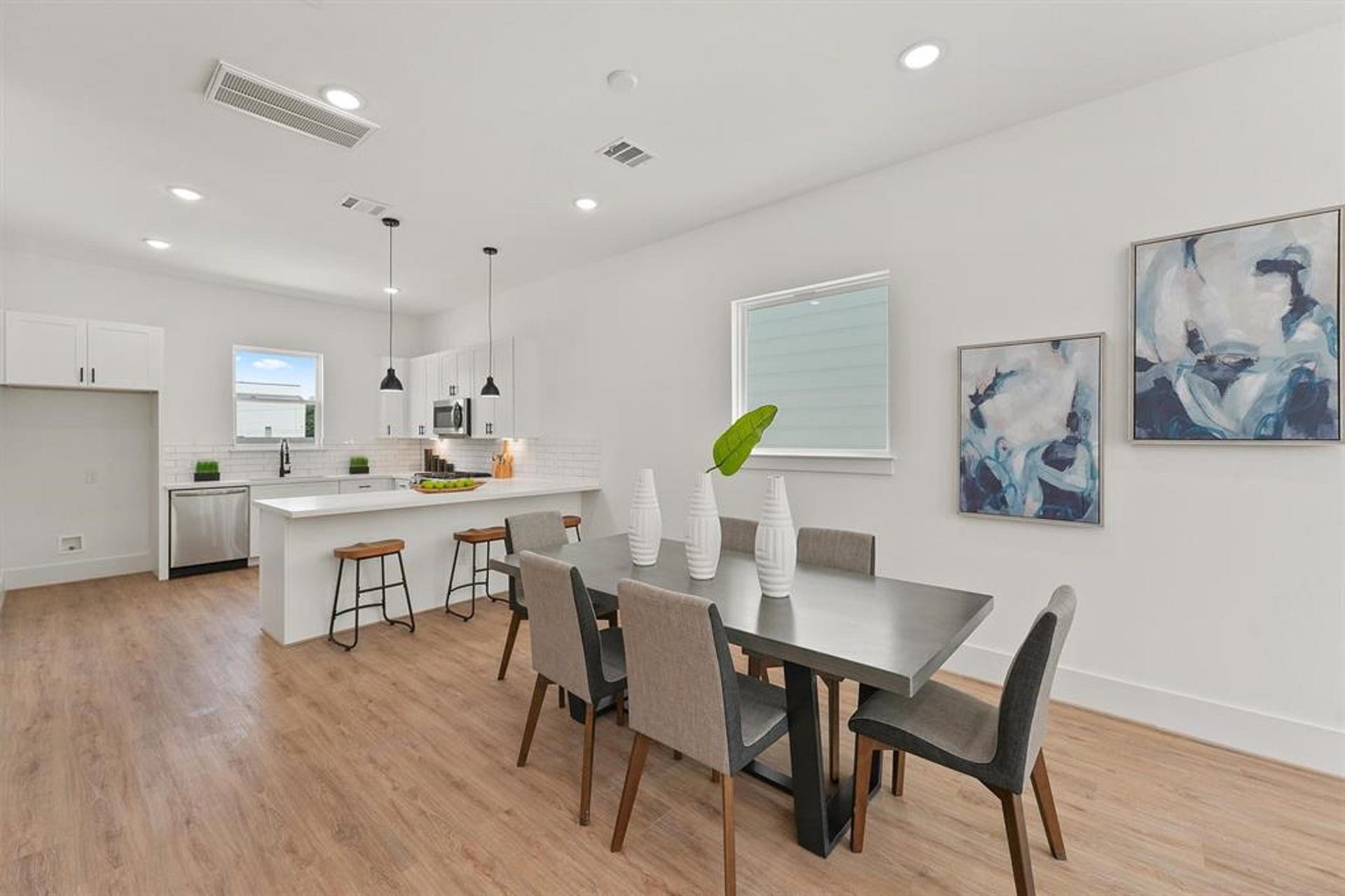 1207 Cavalcade Street, #G, Houston, TX 77009 1207 Cavalcade Street, #G, Houston, TX 77009