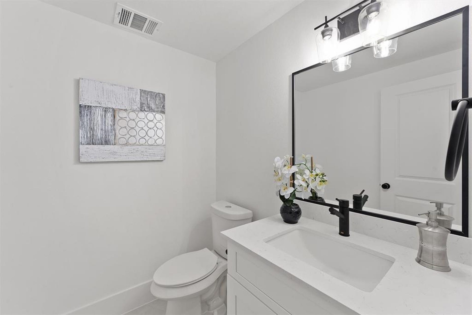1207 Cavalcade Street, #G, Houston, TX 77009 1207 Cavalcade Street, #G, Houston, TX 77009