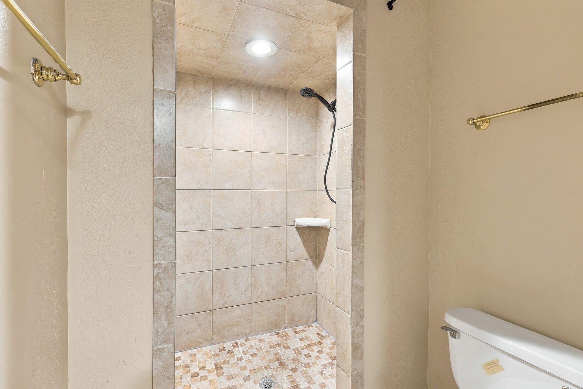 18106 Mahogany Forest Drive, Spring, TX 77379 Primary Shower
