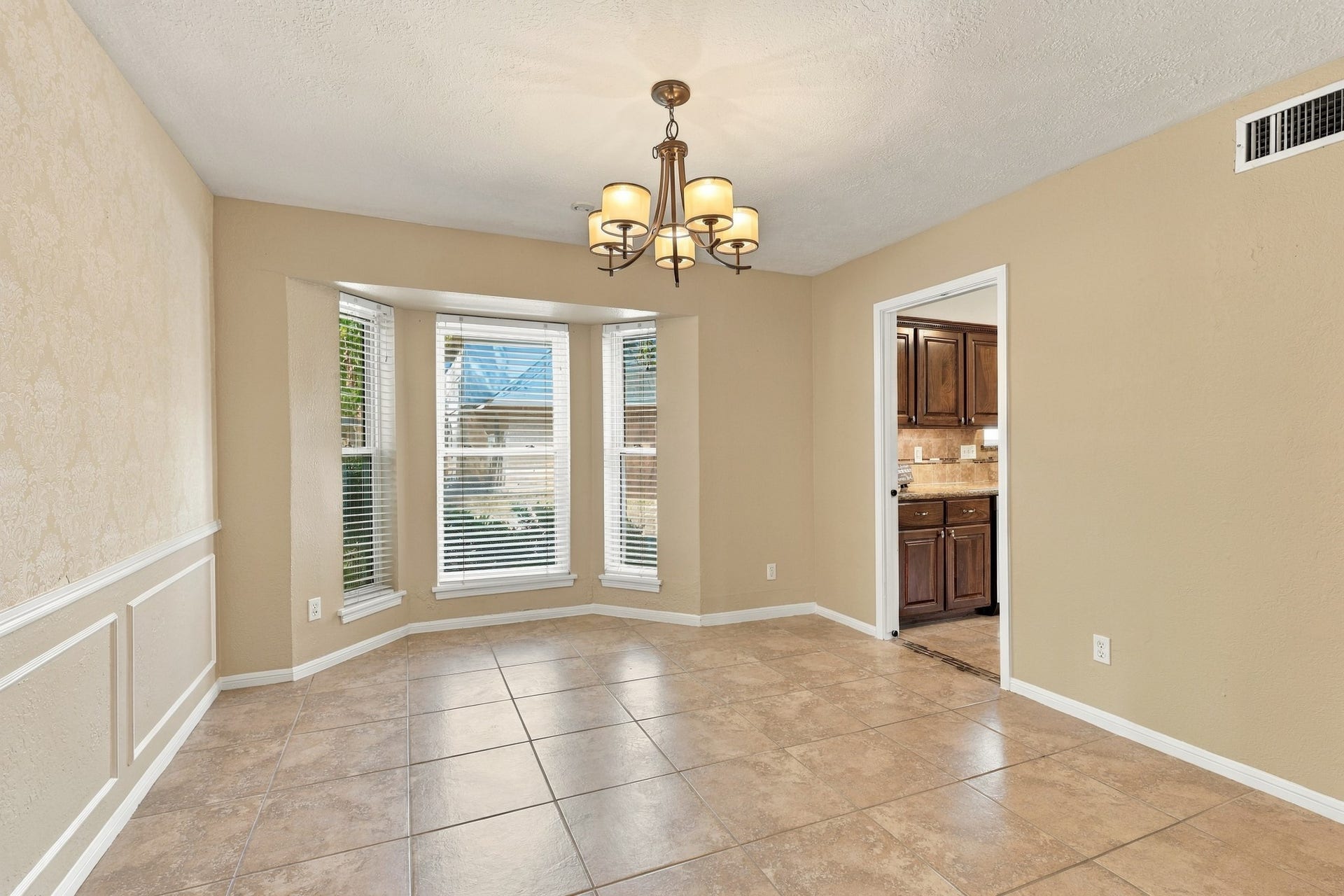 18106 Mahogany Forest Drive, Spring, TX 77379 Right off of the Kitchen is the entrance right into the Dining Room