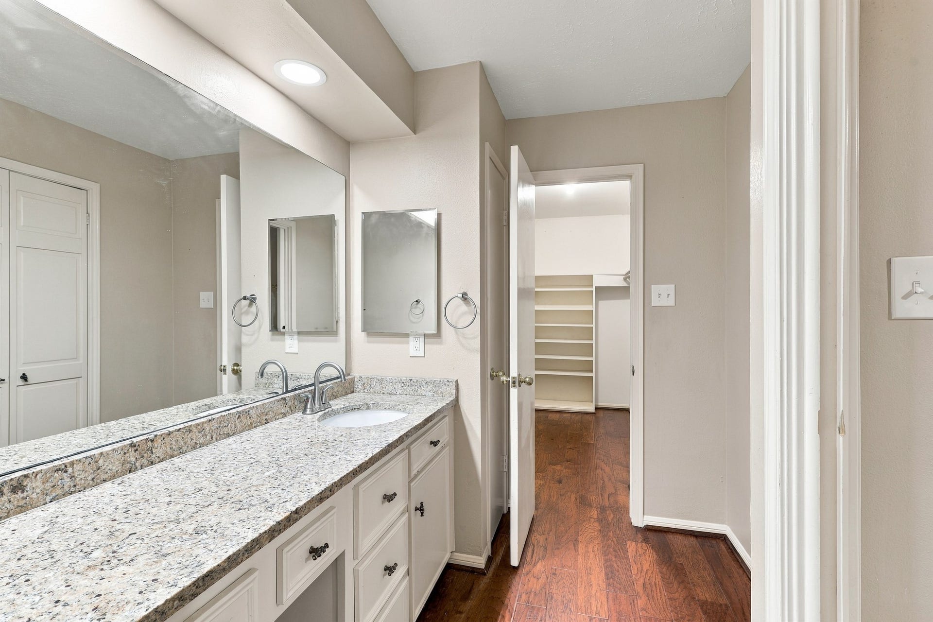 18106 Mahogany Forest Drive, Spring, TX 77379 Primary Bath with Granite Countertops